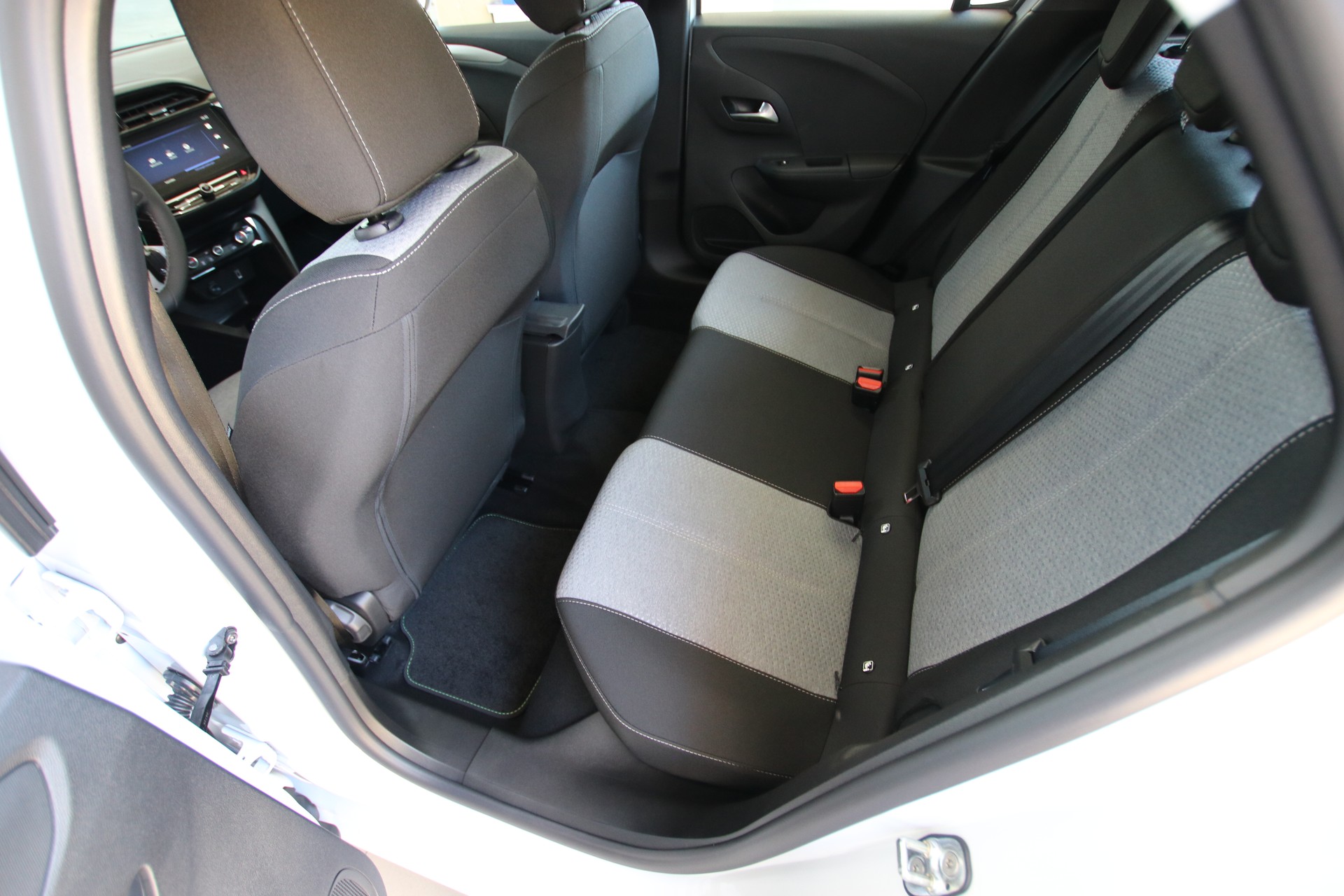 OPEL Corsa e- 50kWh Edition-image-13