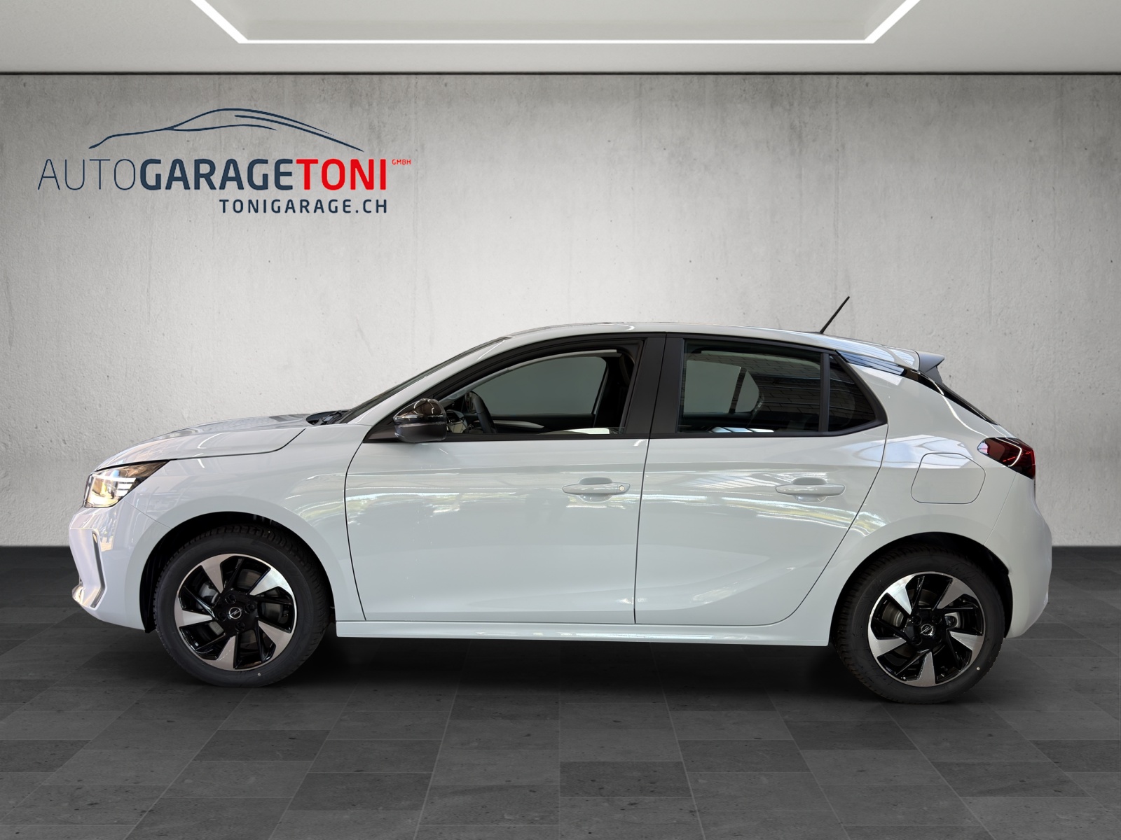 OPEL Corsa e- 50kWh Edition-showroom-element-3