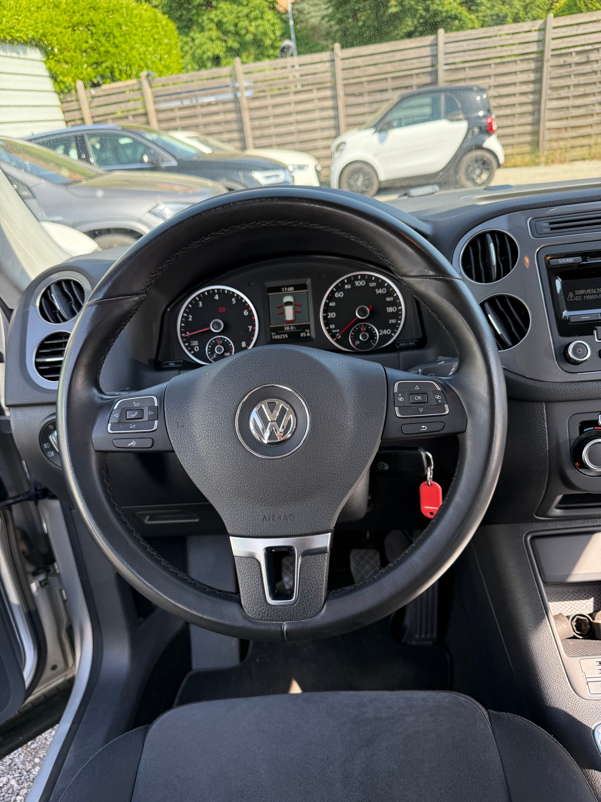VW Tiguan 1.4 TSI Sport&Style 4Motion-image-14