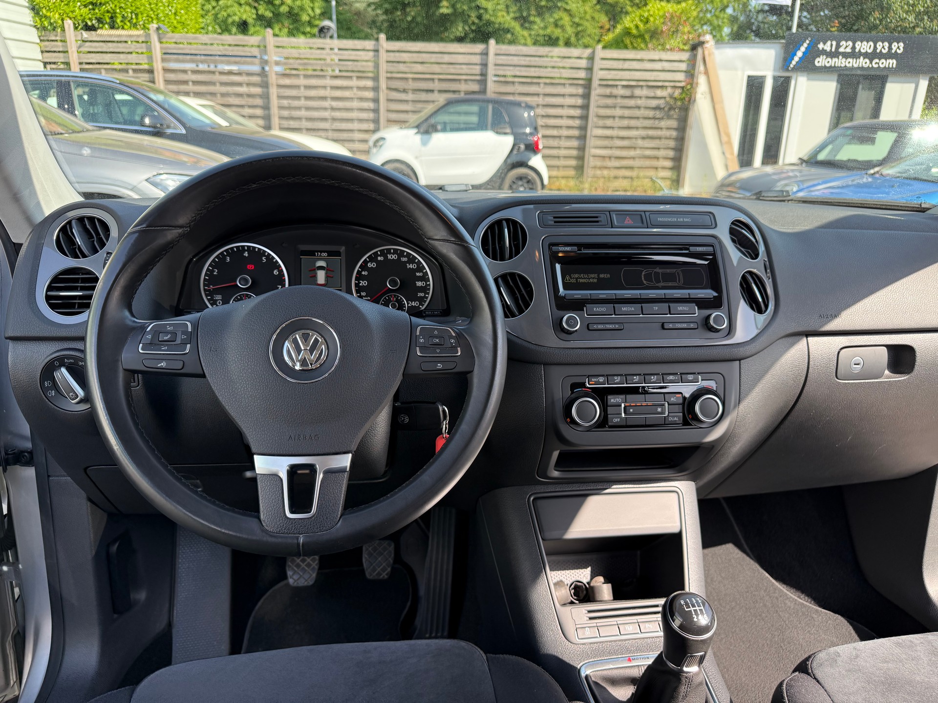 VW Tiguan 1.4 TSI Sport&Style 4Motion-image-12