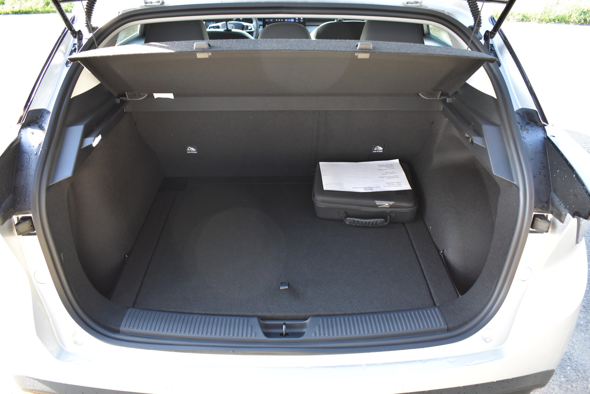 MG 4 EV 64kWh Premium-image-7