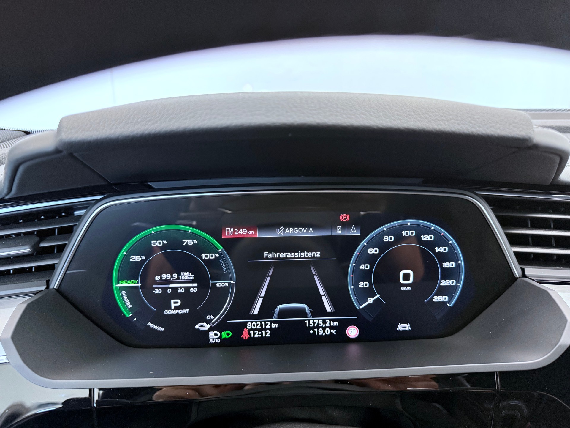 AUDI e-tron 55 Advanced quattro-image-29