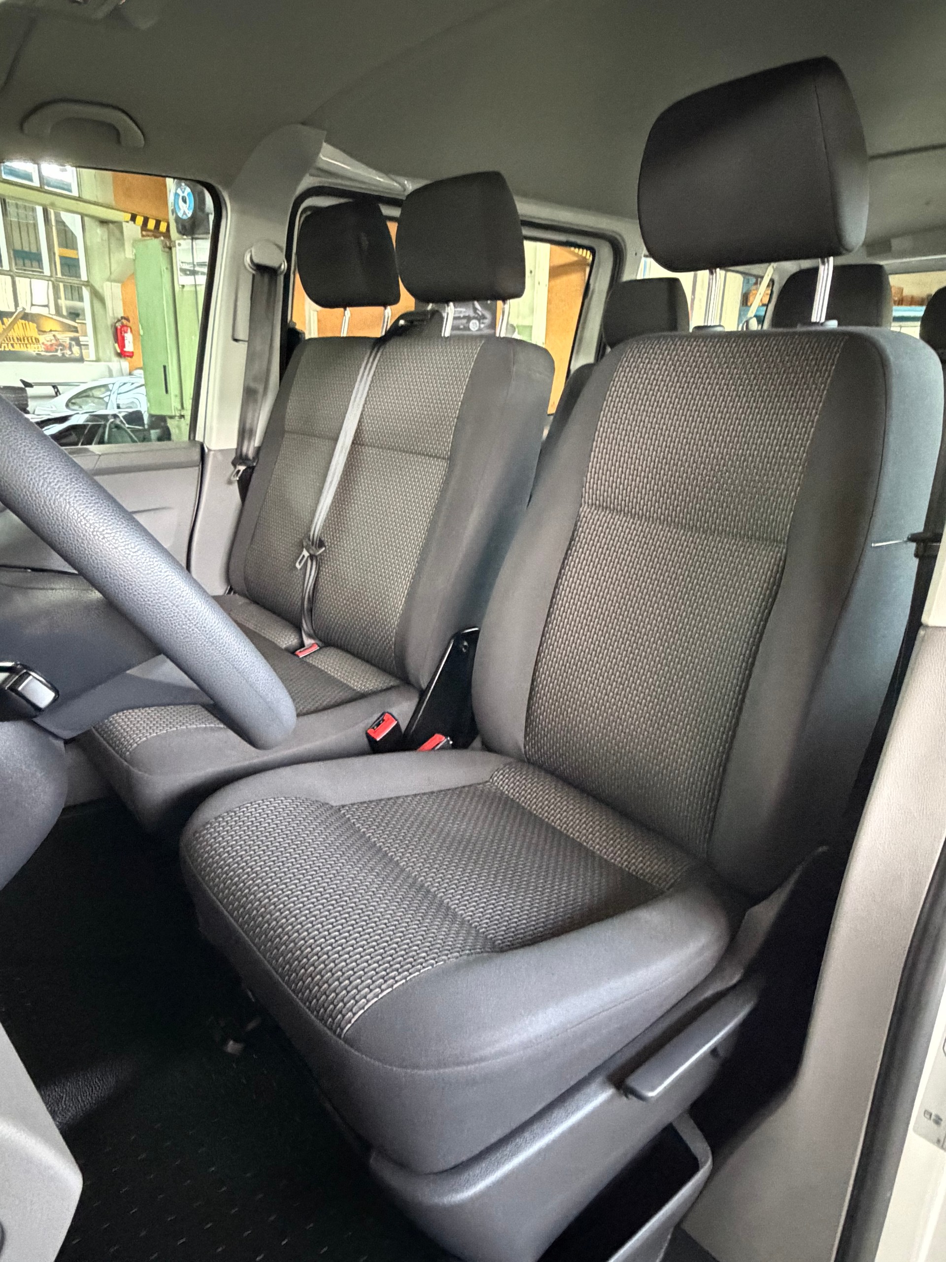 VW T6.1 2.0 TDI DSG Bus 9-Plätzer-image-5