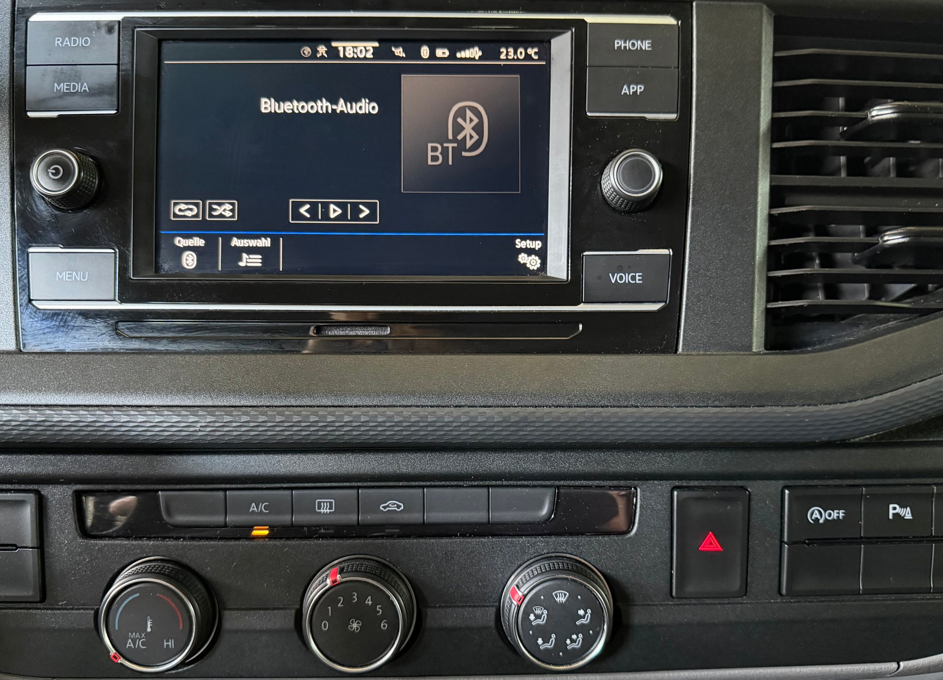 VW T6.1 2.0 TDI DSG Bus 9-Plätzer-image-4