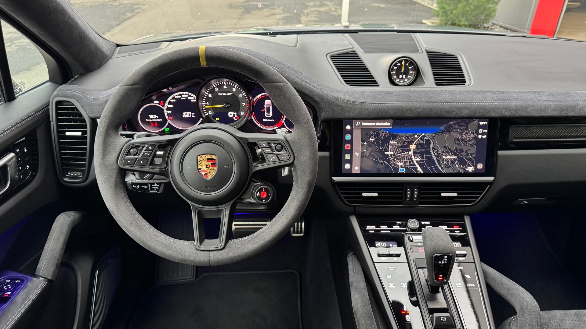 PORSCHE Cayenne Turbo GT-image-11