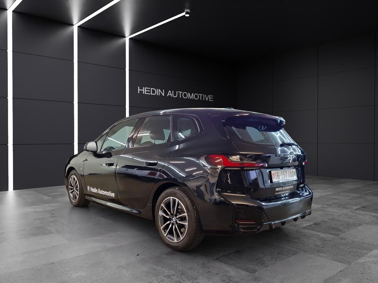 BMW 218d Active Tourer-image-2