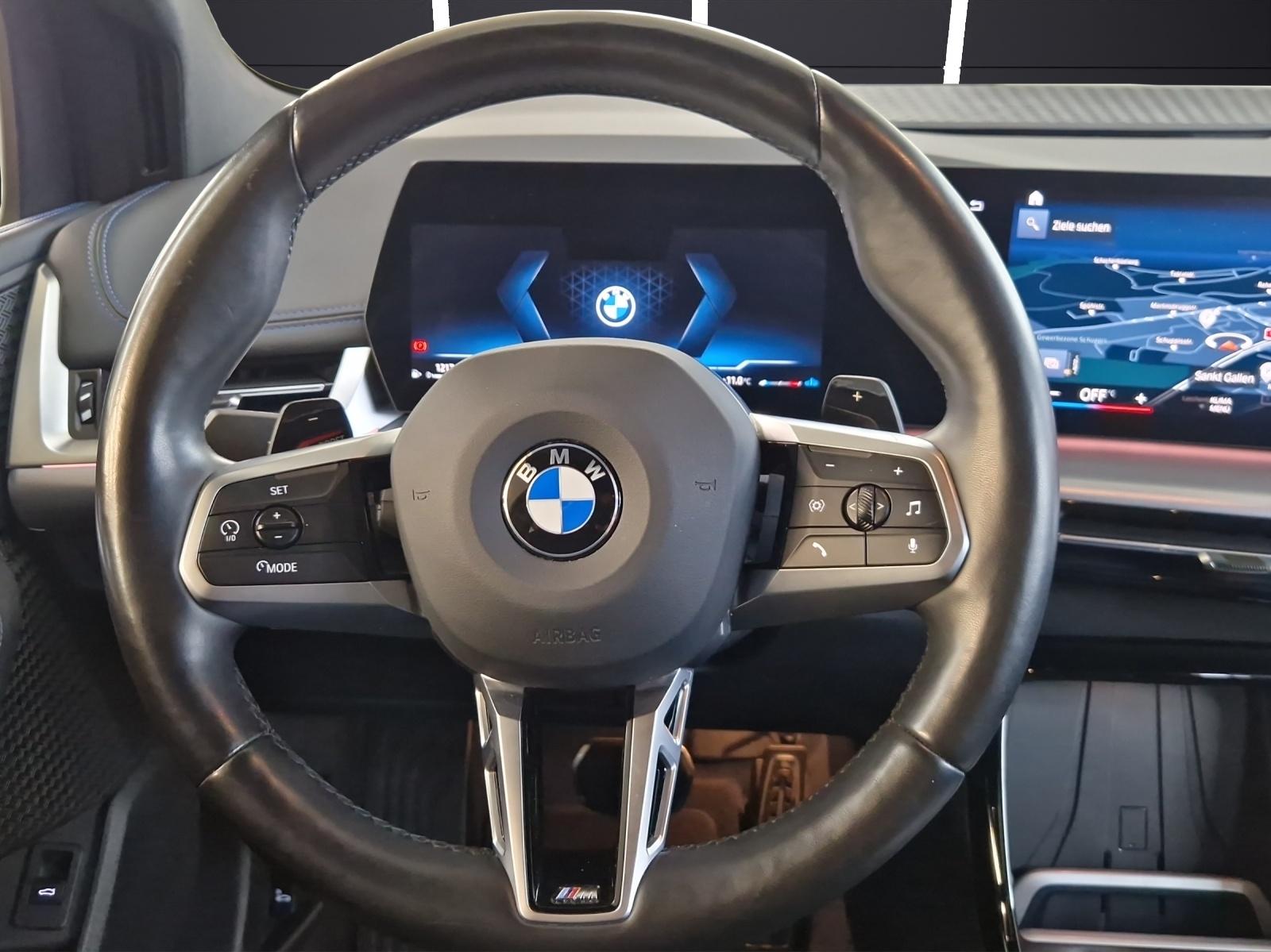 BMW 218d Active Tourer-image-18