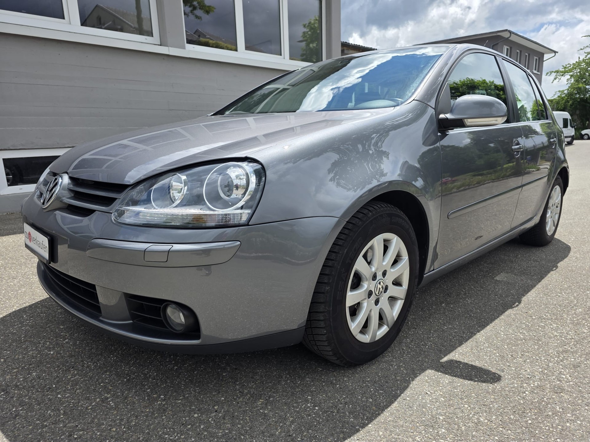 VW Golf 2.0 FSI Comfortline 4Motion-image-0