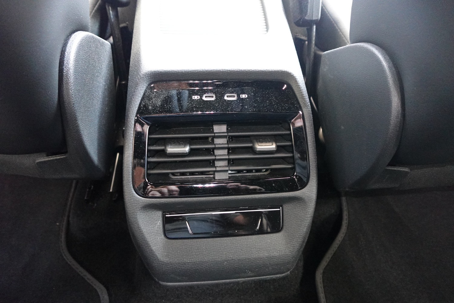 VW ID.4 Pro United 4motion-image-13