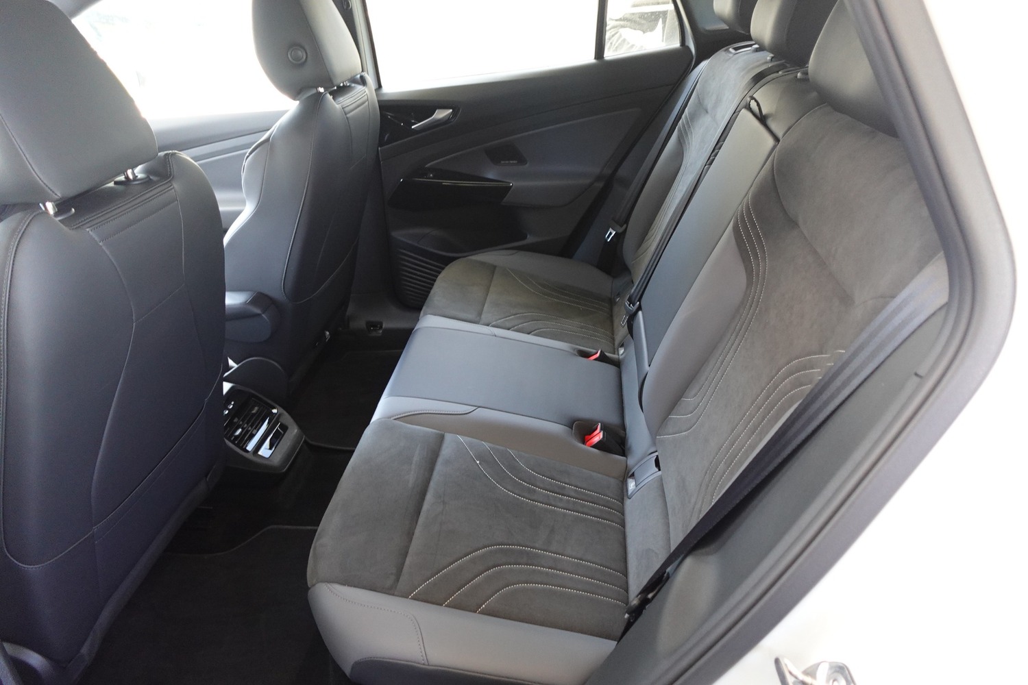 VW ID.4 Pro United 4motion-image-12