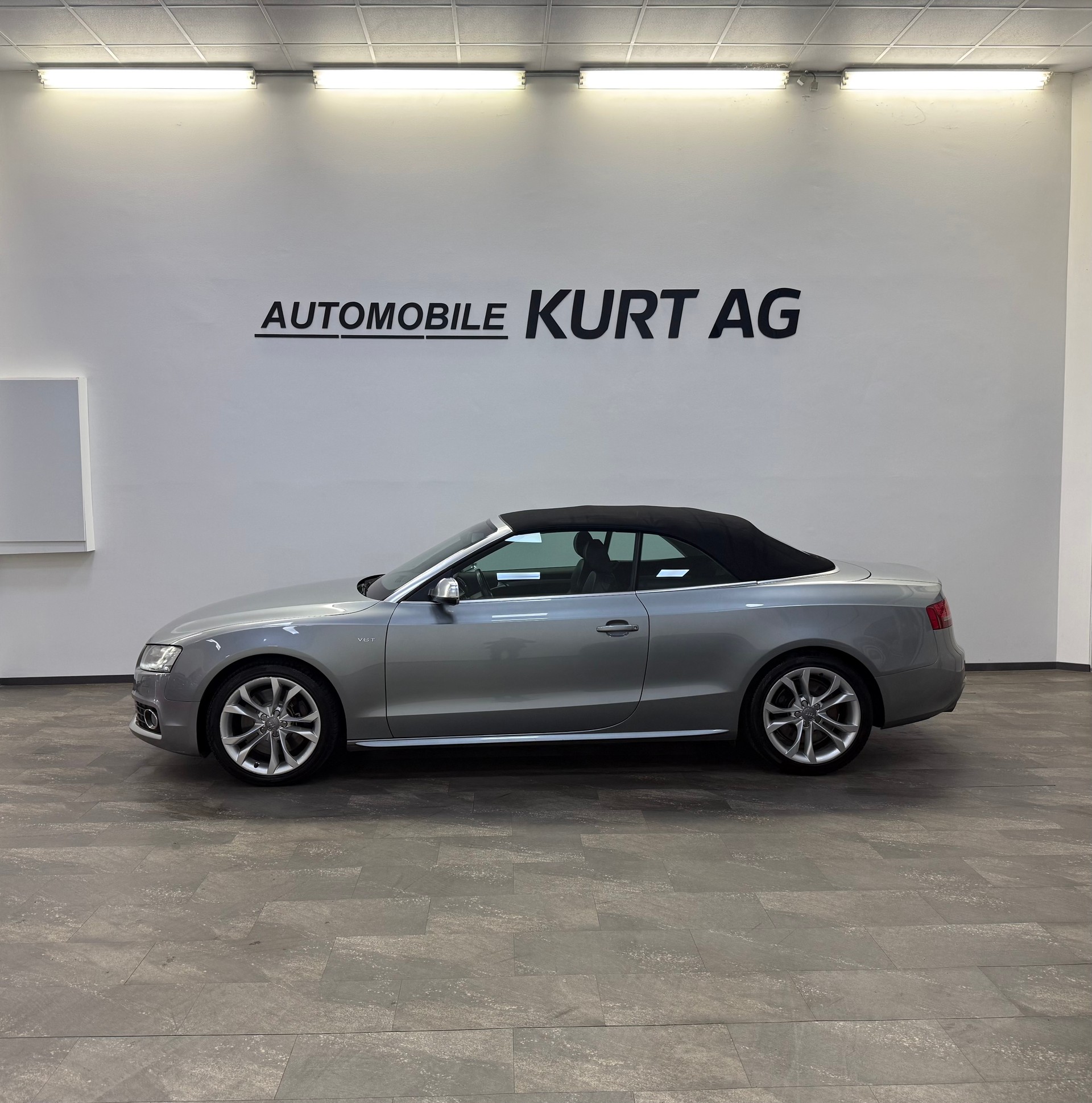 AUDI S5 Cabrio 3.0 TFSI quattro S-tronic-image-5
