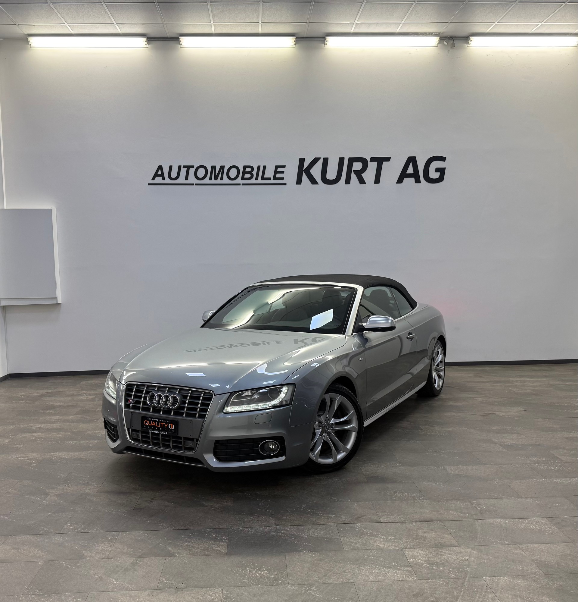 AUDI S5 Cabrio 3.0 TFSI quattro S-tronic-image-4
