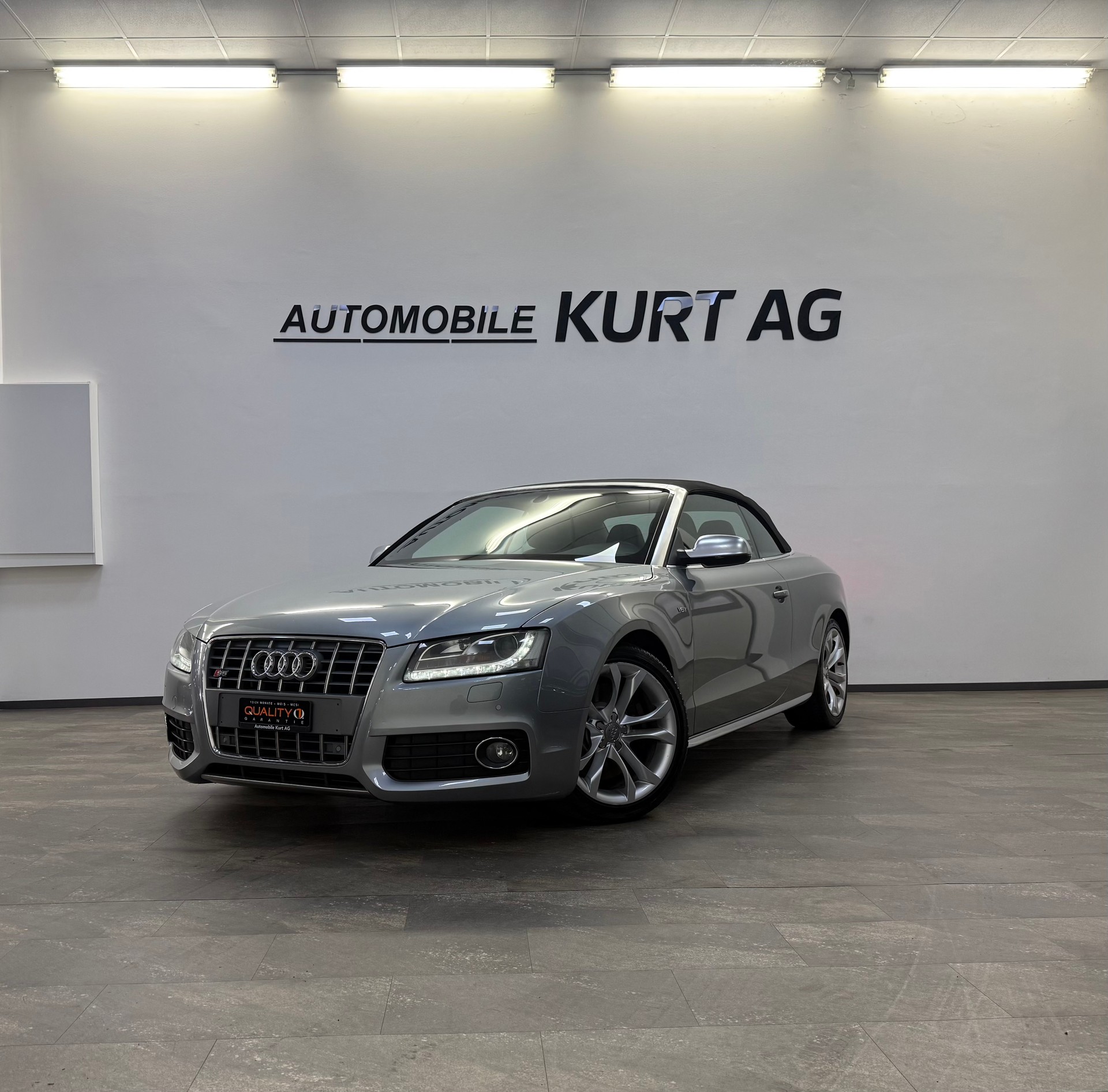 AUDI S5 Cabrio 3.0 TFSI quattro S-tronic-image-6