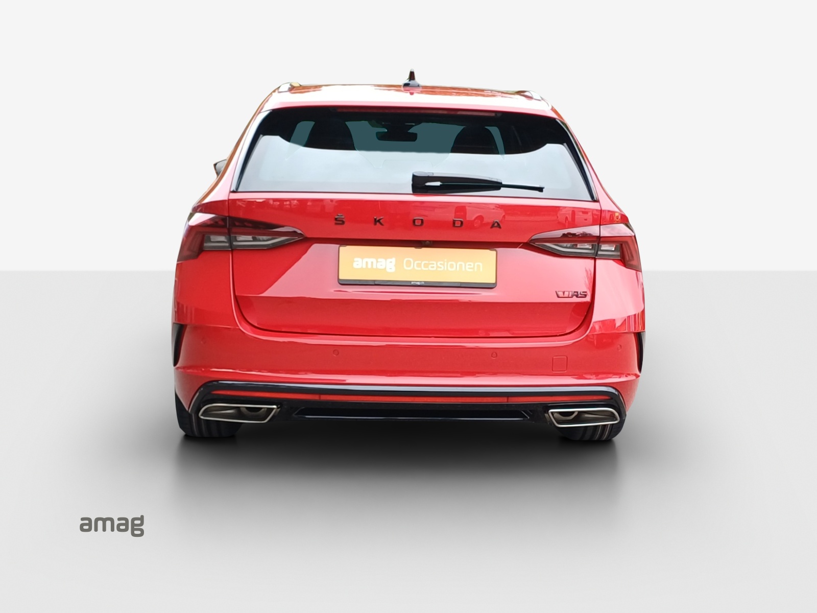 SKODA Octavia Combi 2.0 TSI DSG RS-image-3