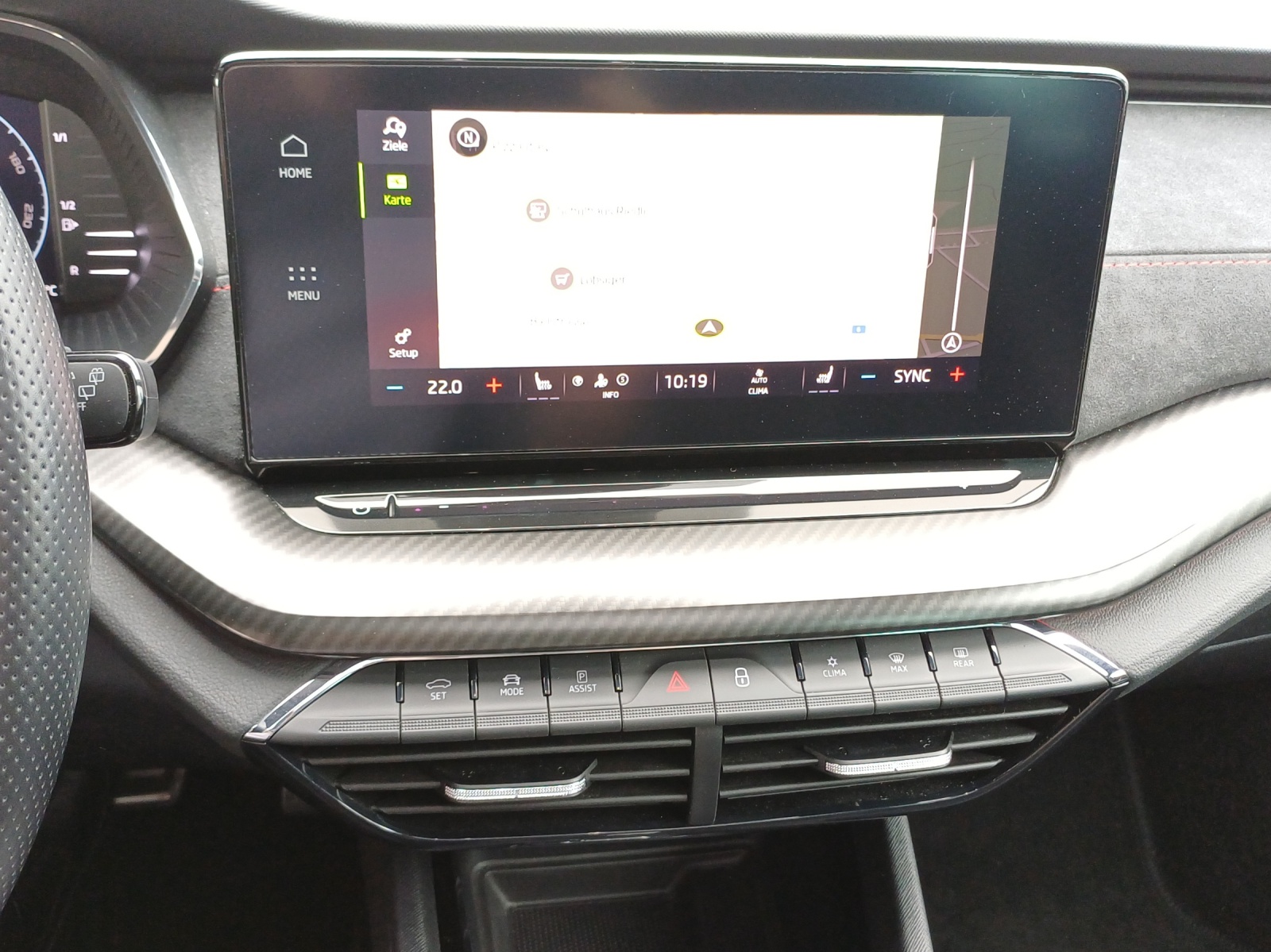 SKODA Octavia Combi 2.0 TSI DSG RS-image-10