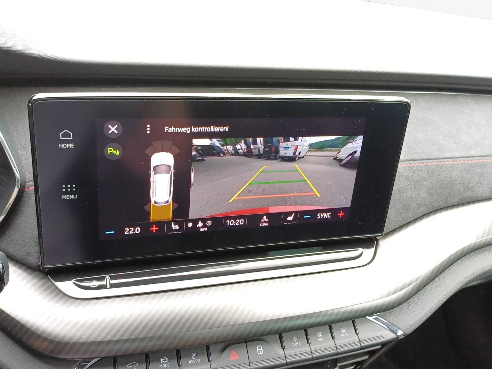 SKODA Octavia Combi 2.0 TSI DSG RS-image-15
