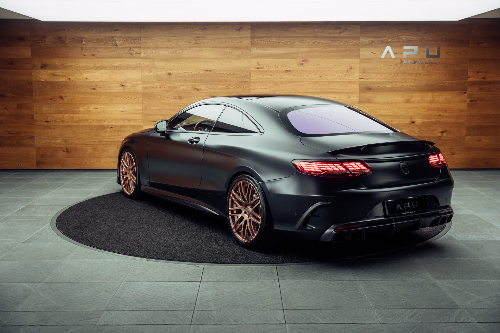 MERCEDES-BENZ AMG S 65 BRABUS ROCKET 900-showroom-element-2