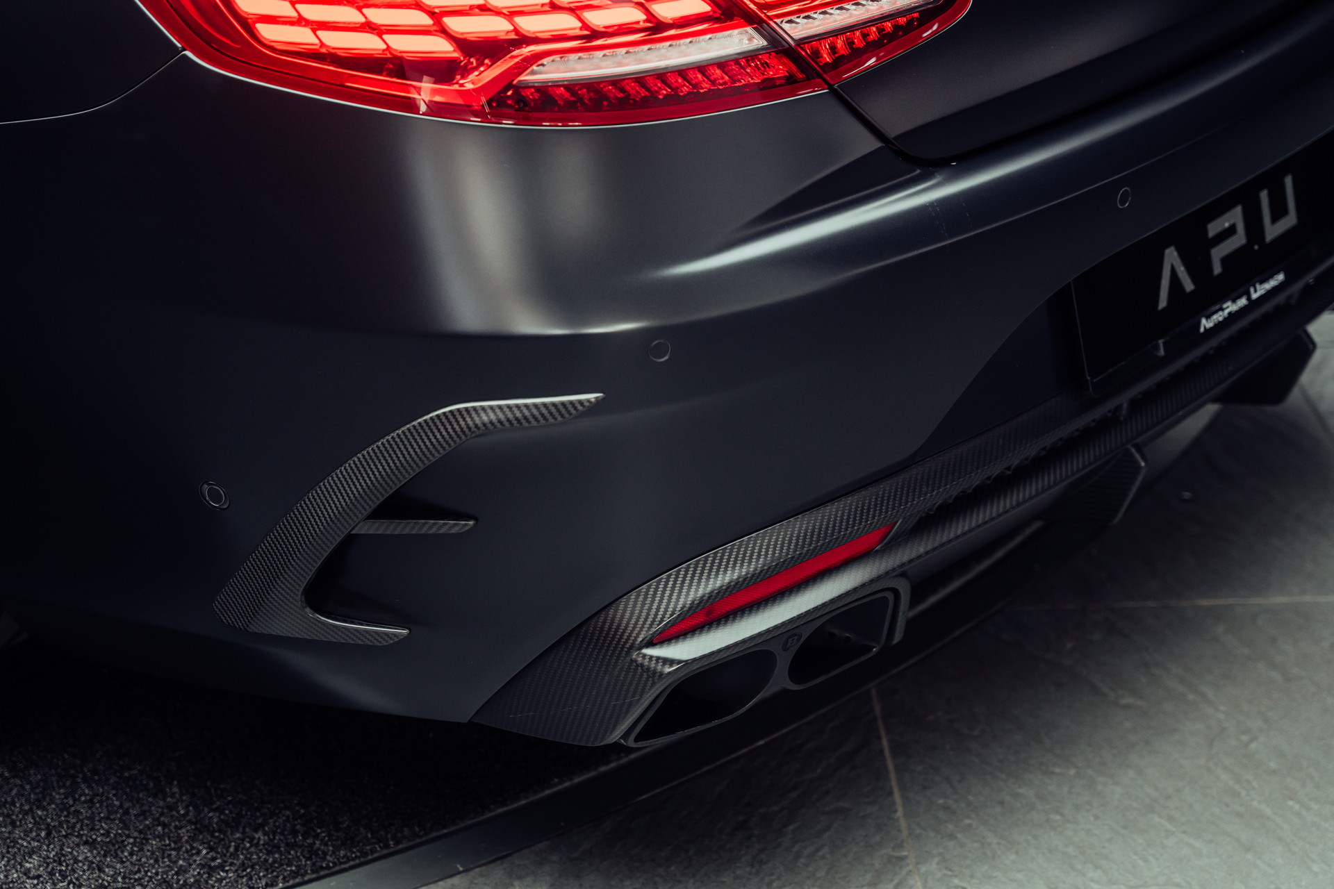 MERCEDES-BENZ AMG S 65 BRABUS ROCKET 900-image-23