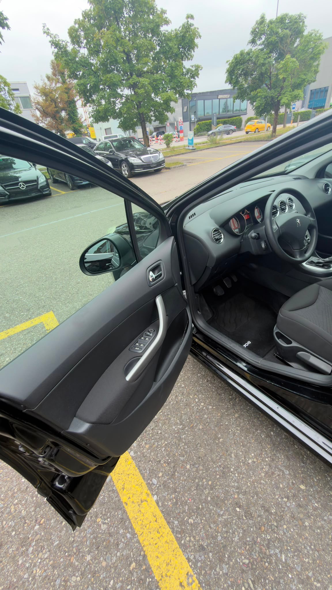 PEUGEOT 308 1.6 16V VTI Active-image-7