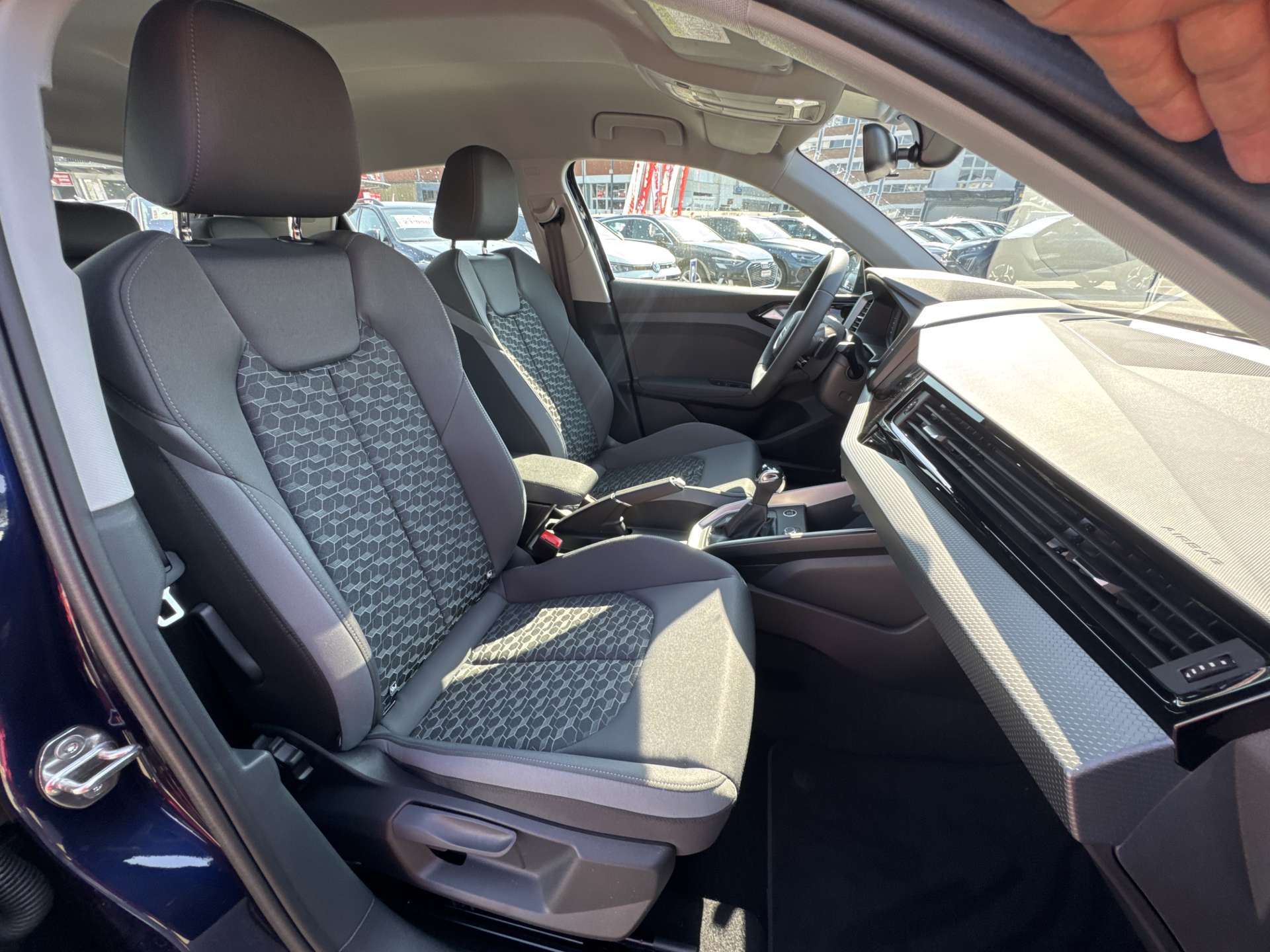 AUDI A1 Sportback 30 TFSi S-Line S-Tronic Automat-image-11
