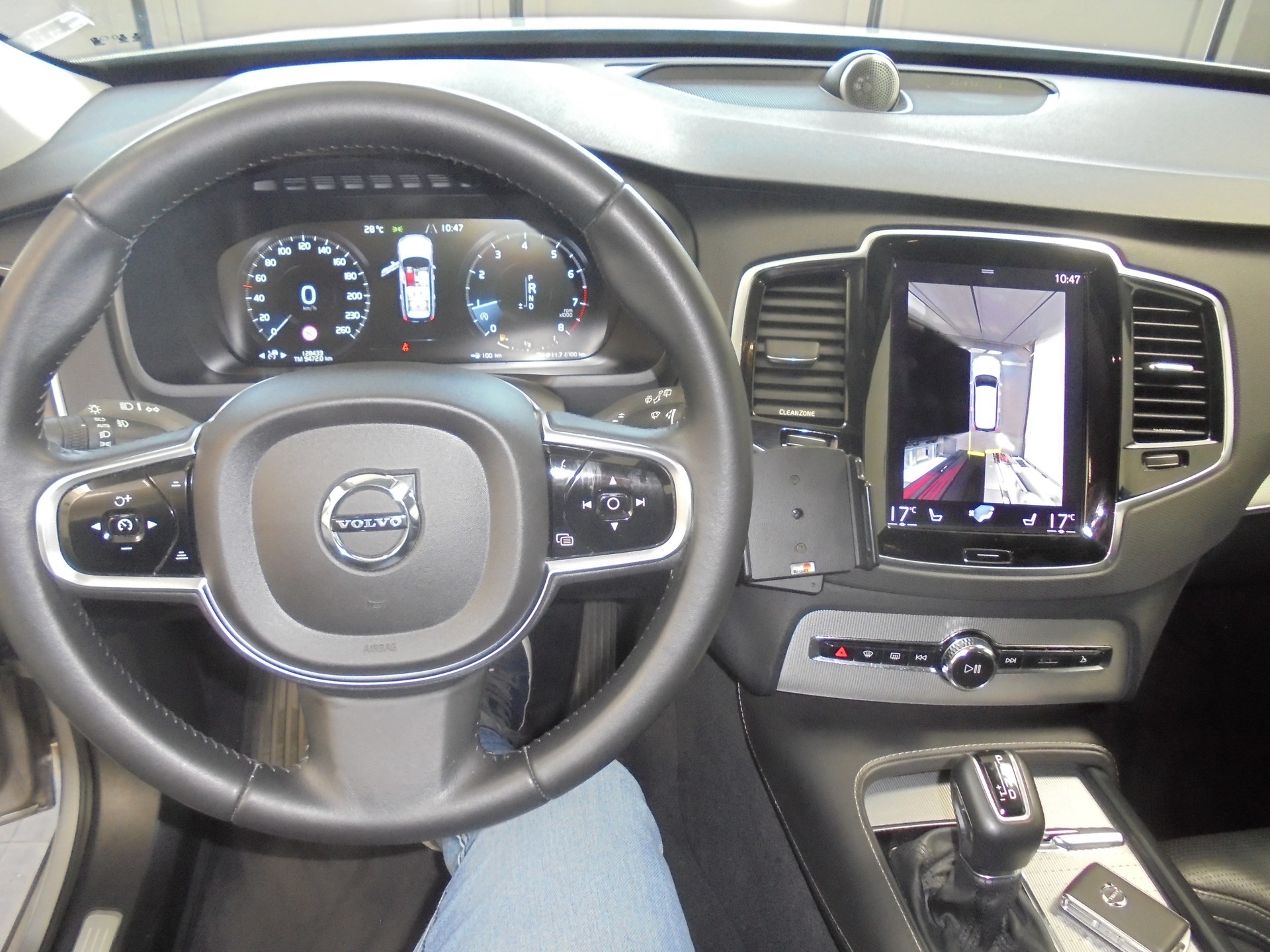 VOLVO XC90 T6 AWD Inscription Geartronic-image-5