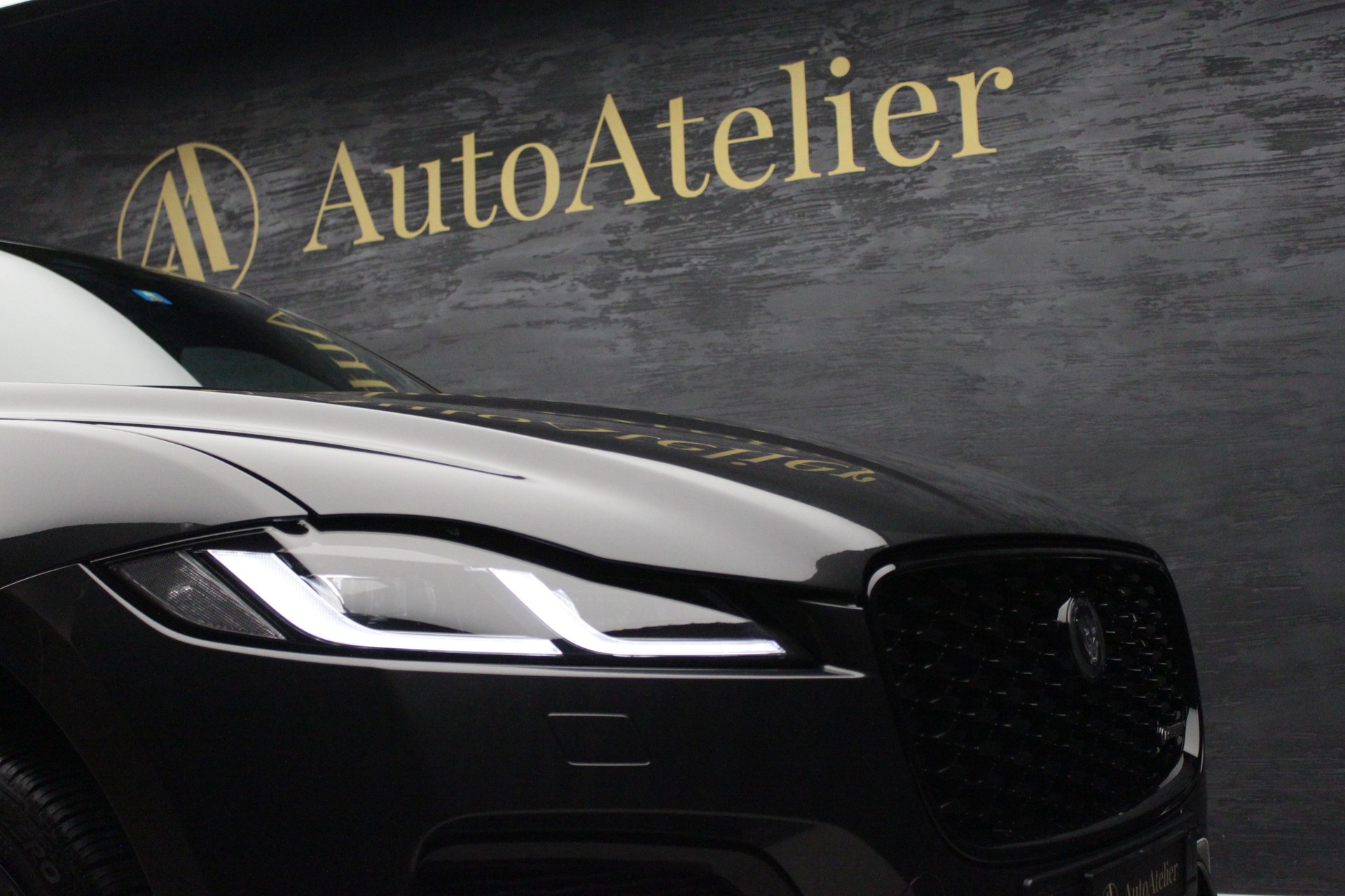 JAGUAR F-Pace 3.0 P400 Sport MHEV AWD-image-5