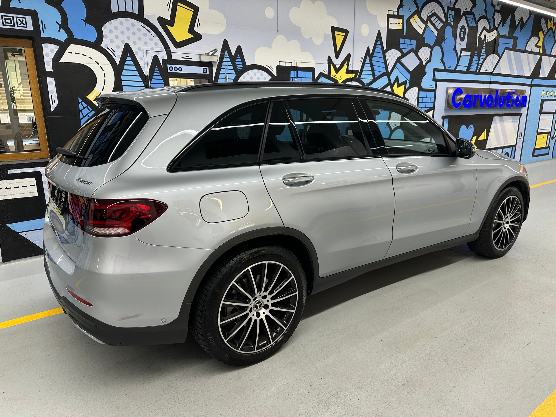MERCEDES-BENZ GLC 220 d AMG Line 4Matic 9G-Tronic-image-3