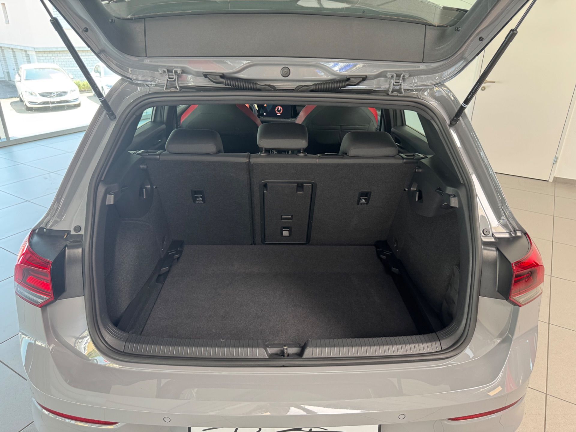 VW Golf 2.0 TSI GTI DSG-image-21