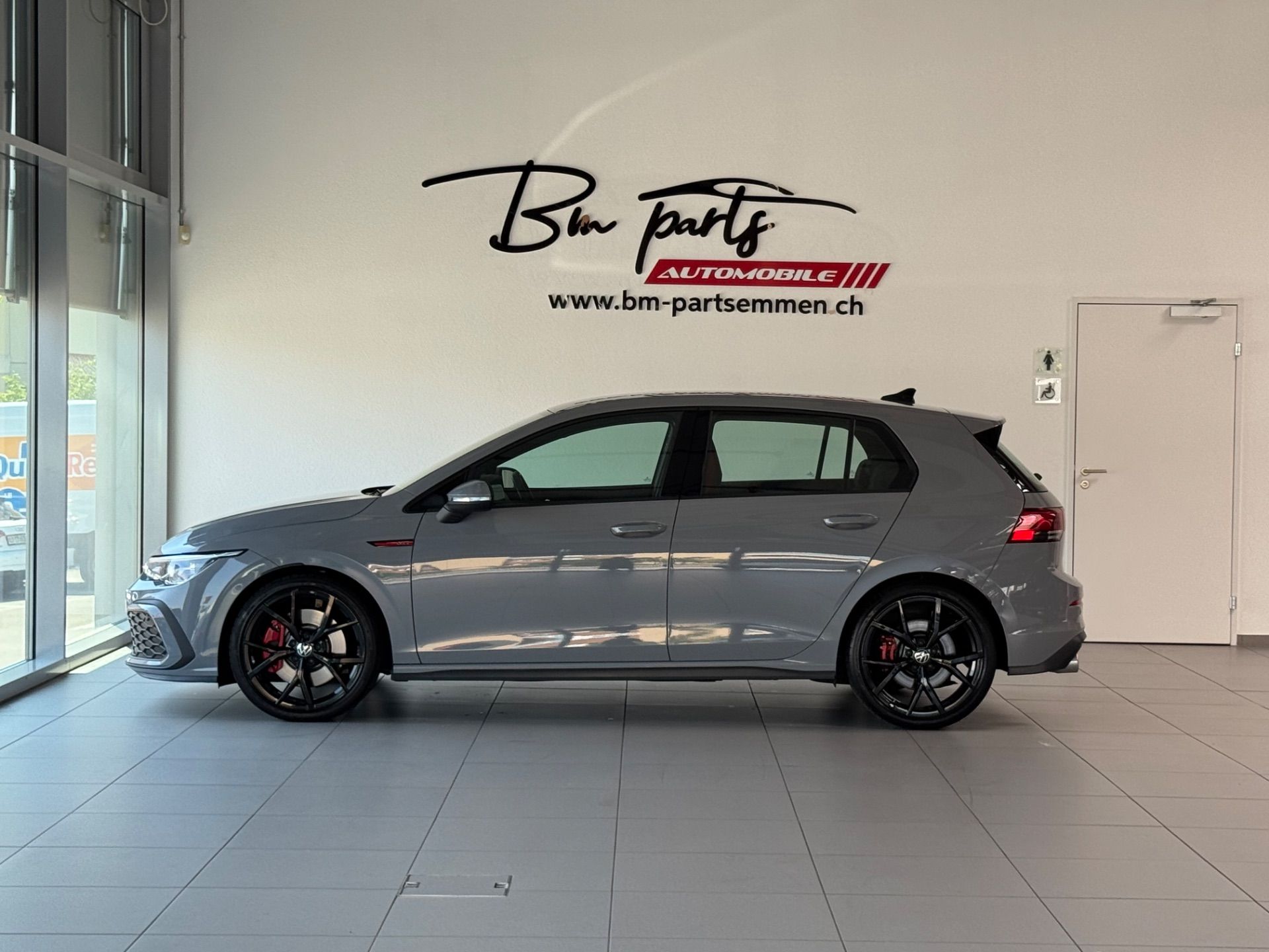 VW Golf 2.0 TSI GTI DSG-image-2