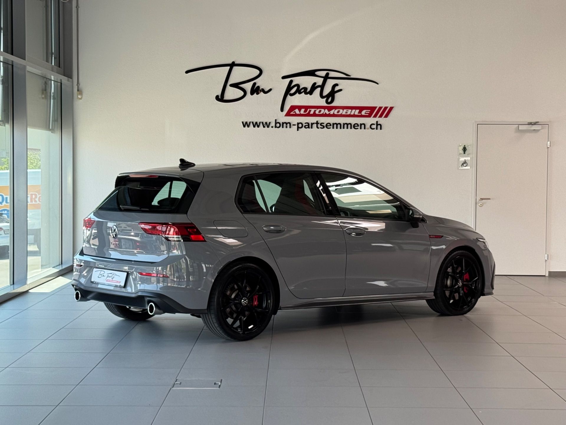VW Golf 2.0 TSI GTI DSG-image-5