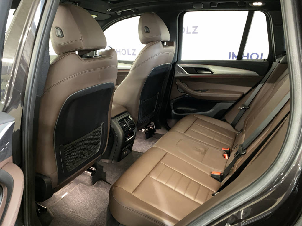BMW X3 M40d-image-15