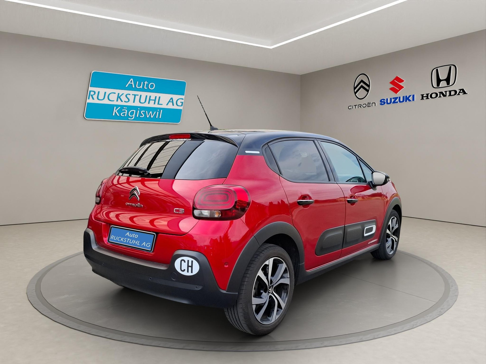 CITROEN C3 1.2 PureTech Shine-image-3