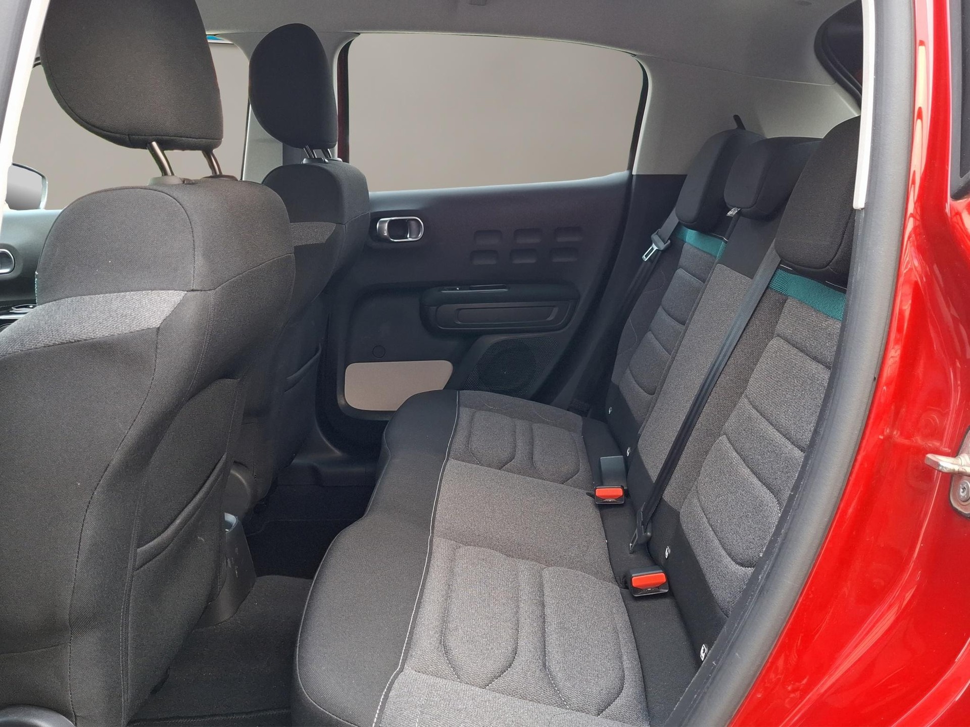 CITROEN C3 1.2 PureTech Shine-image-10