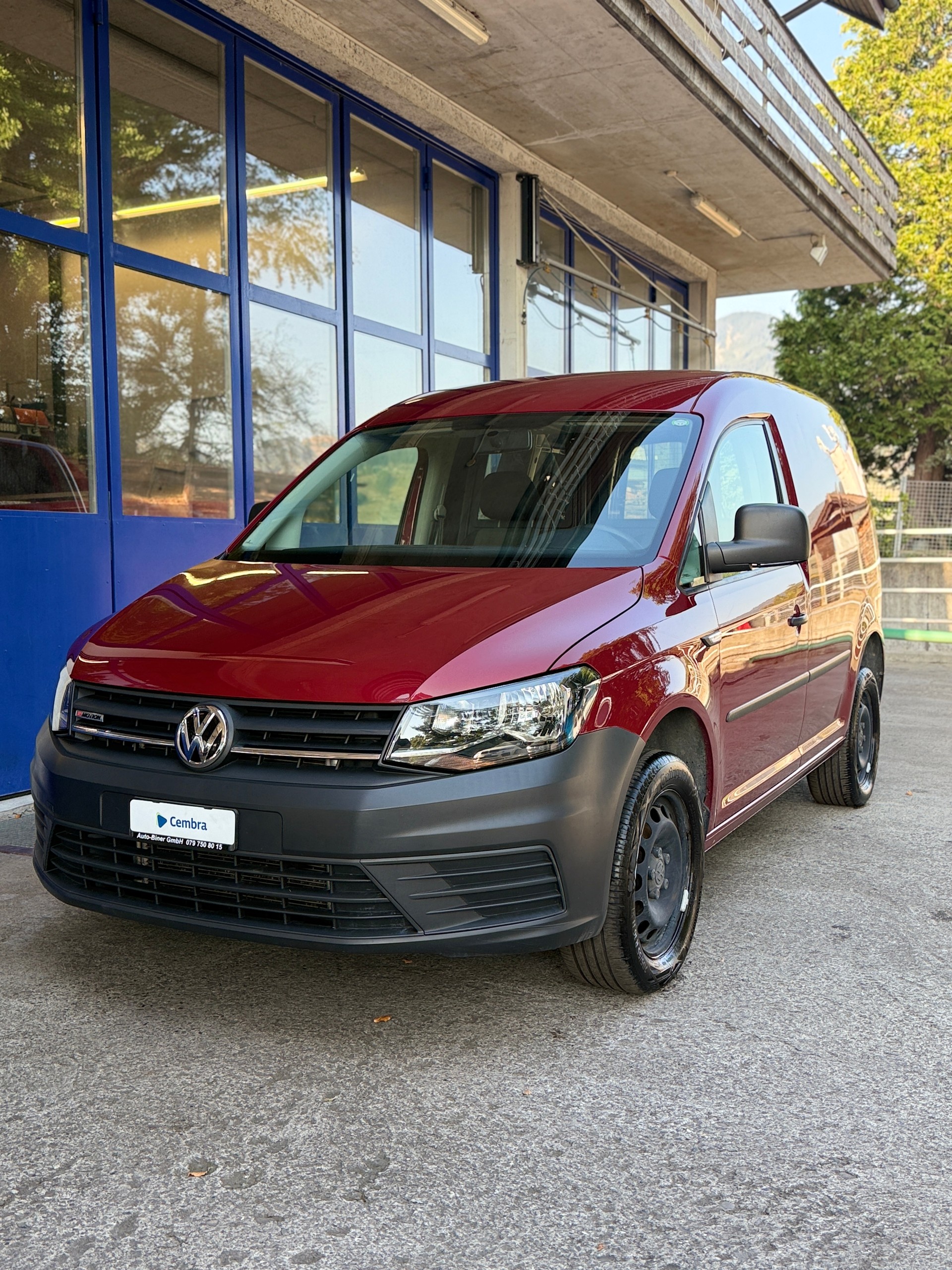VW Caddy 2.0TDI 4Motion BlueMotion Technology-image-0