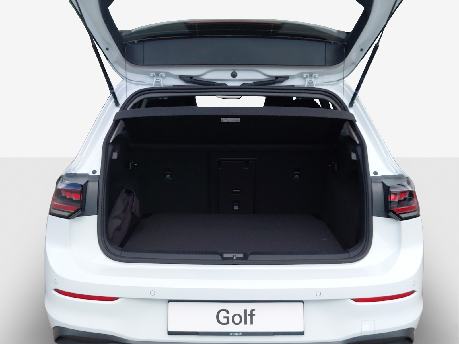 VW Golf 1.5 e TSI mHEV United DSG-image-12
