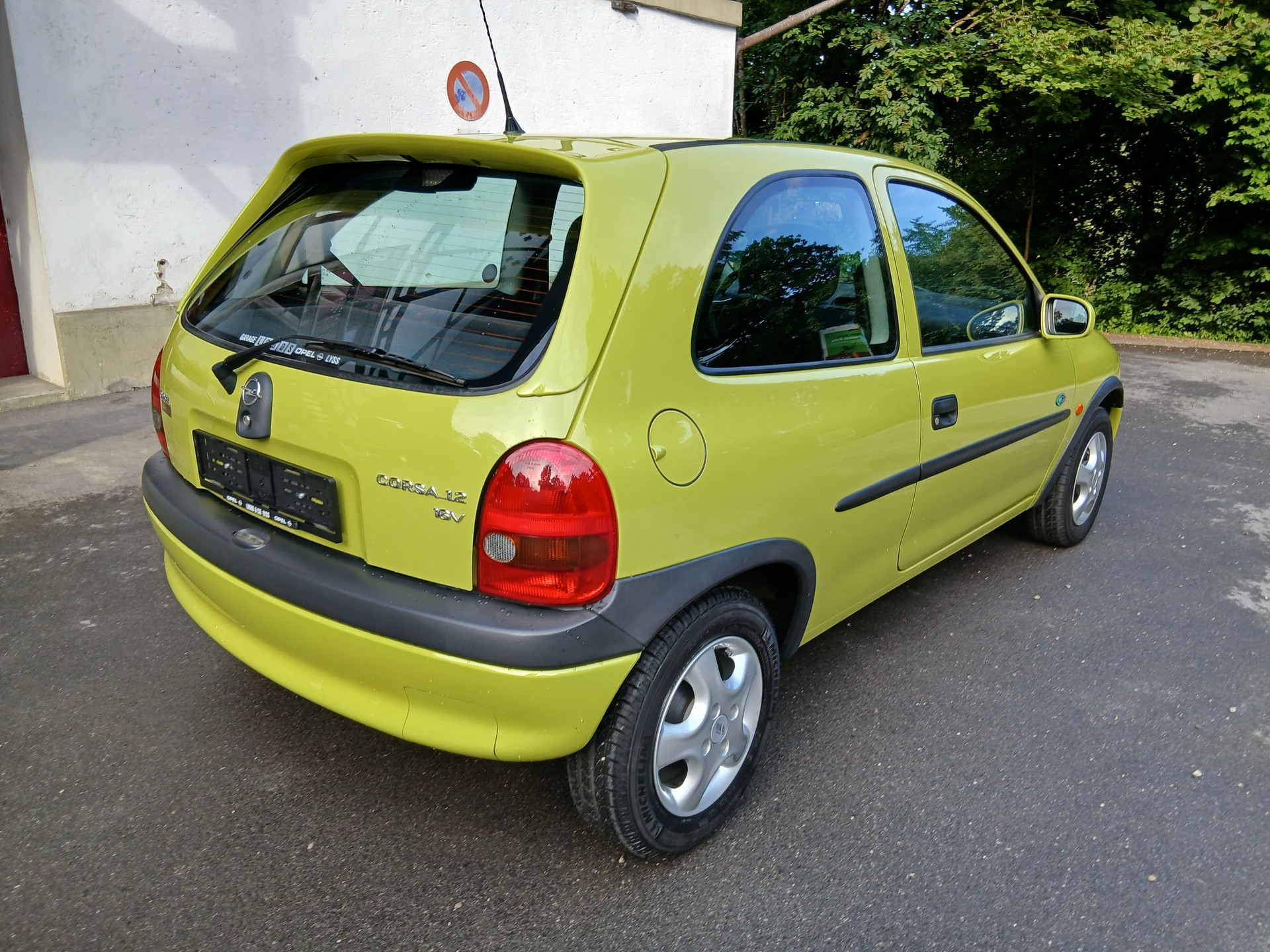 OPEL 1.2i 16V Top-image-1