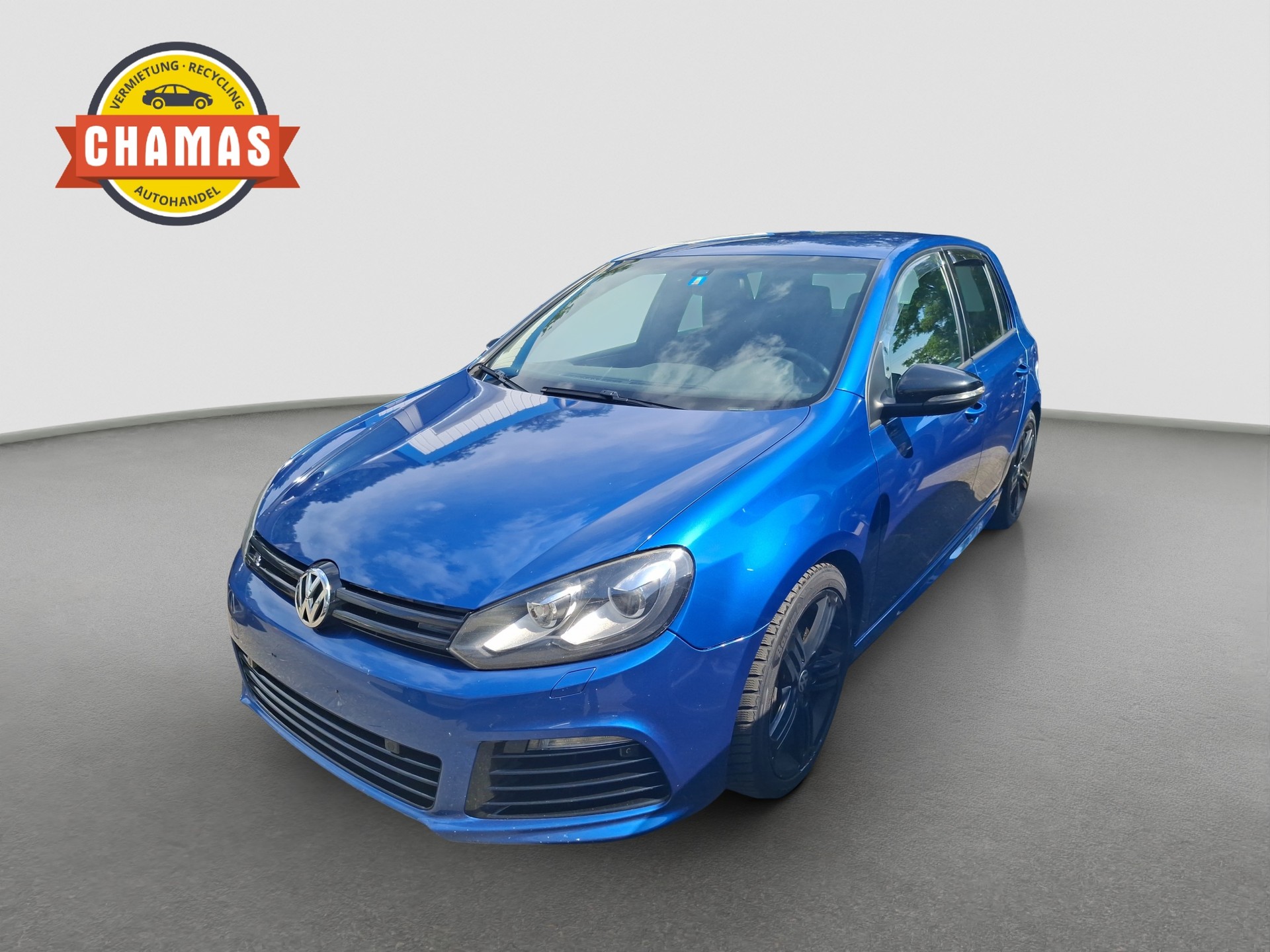 VW Golf 2.0 TSI R Team 4Motion-image-0