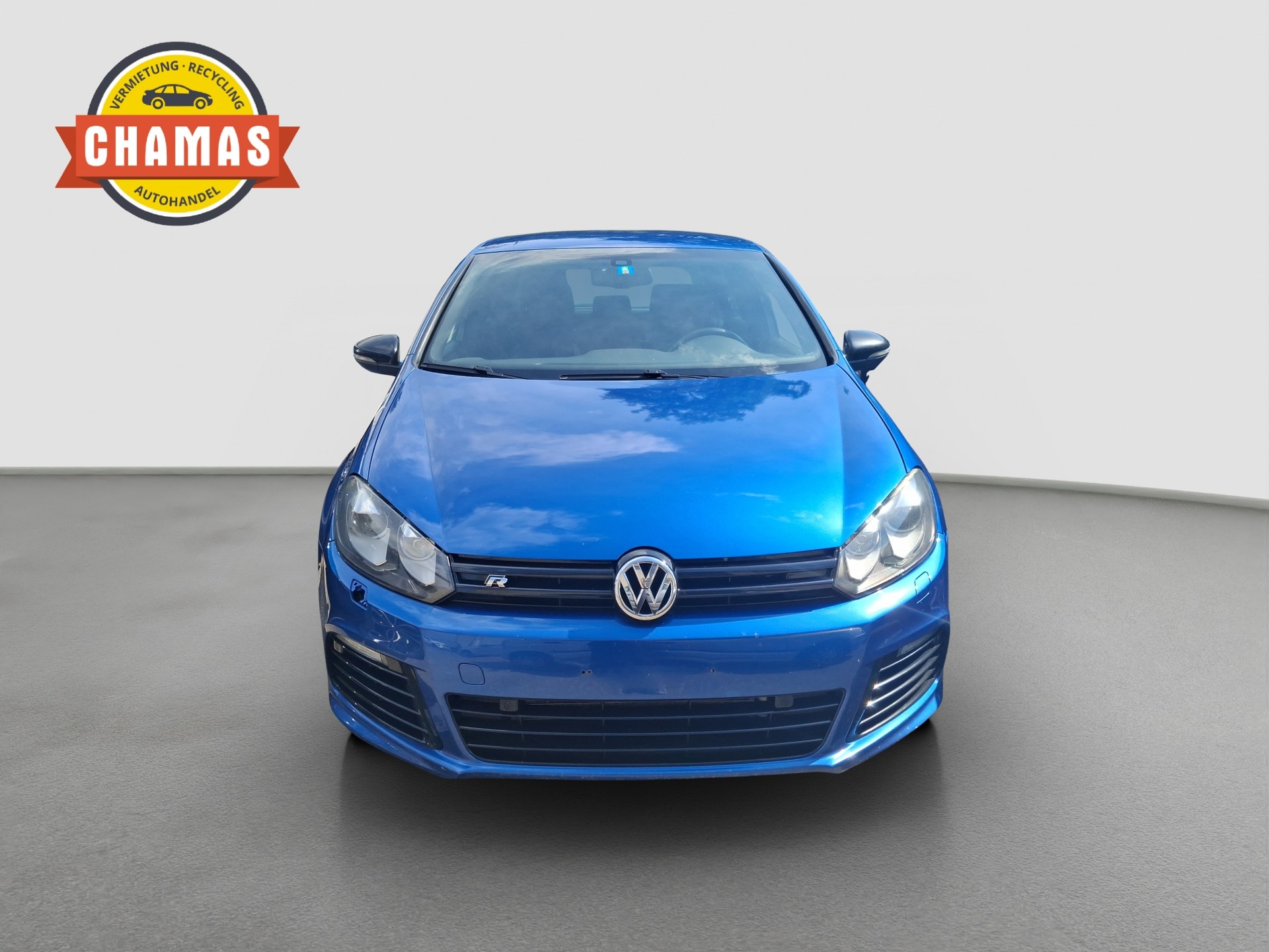 VW Golf 2.0 TSI R Team 4Motion-image-1