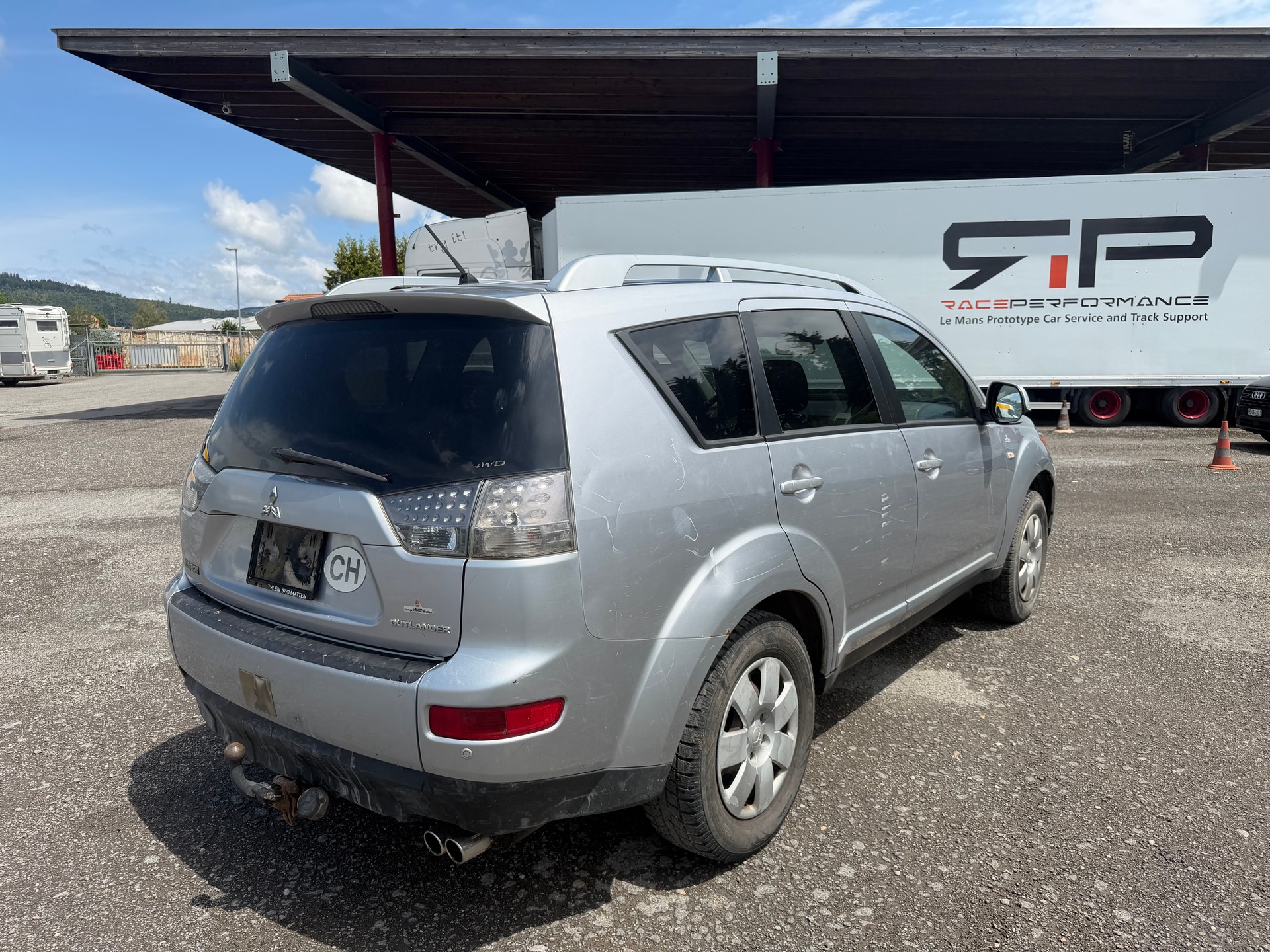 MITSUBISHI Outlander 2.2 DID Intense 4WD-image-2