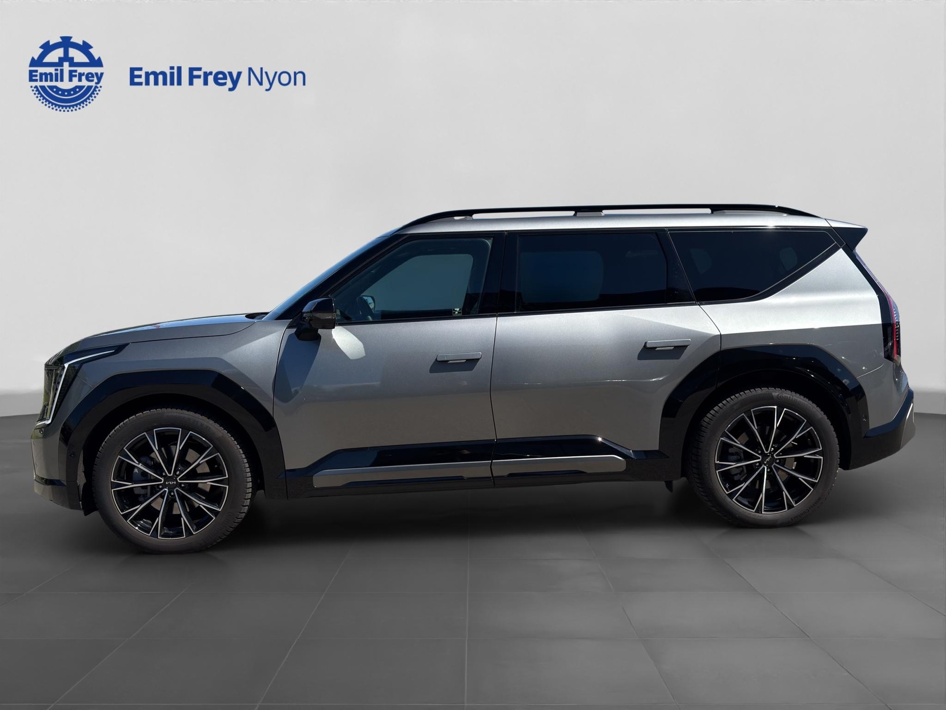 KIA EV9 99.8 kWh GT-Line 4x4-image-2