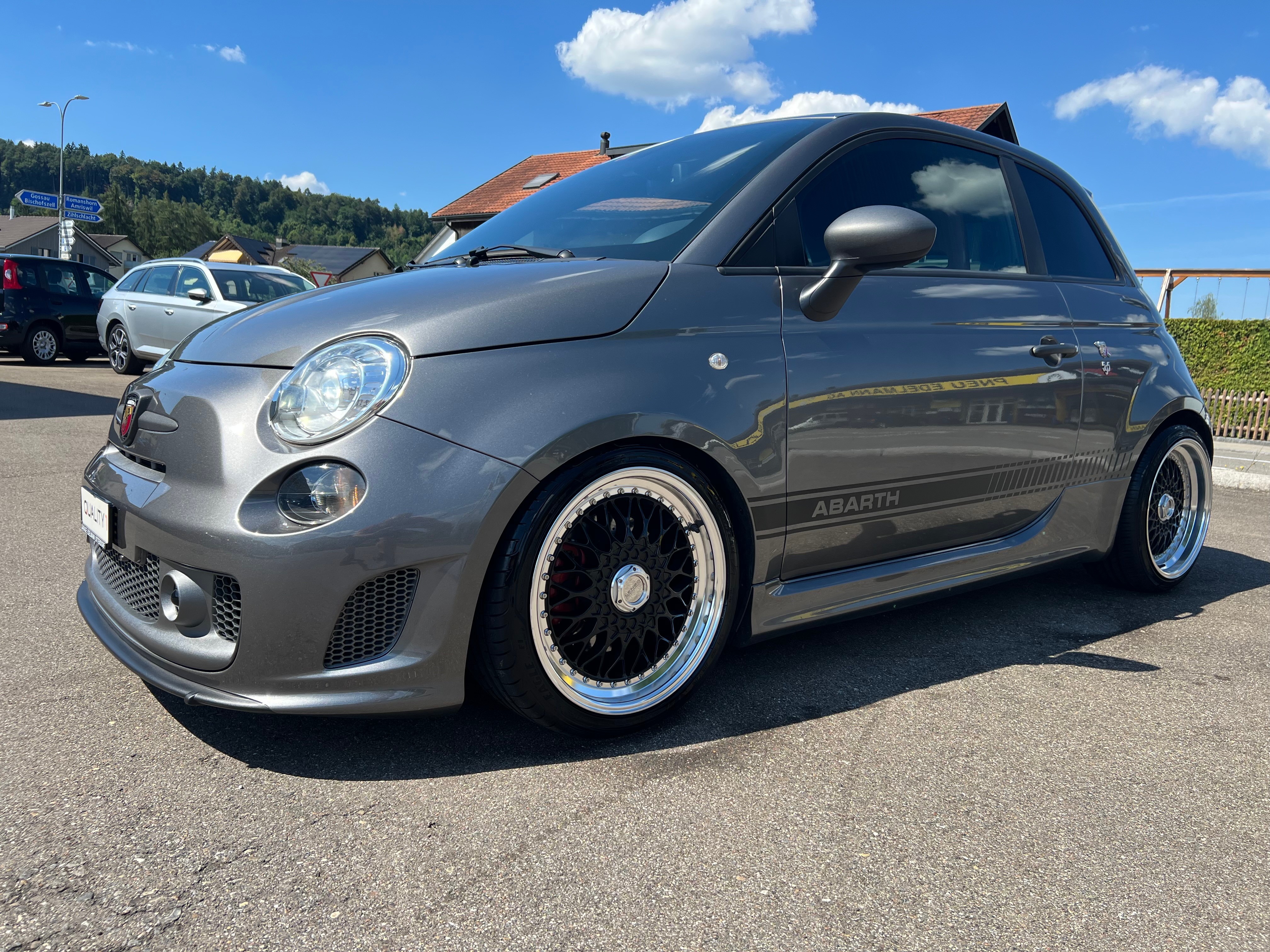 Car photo