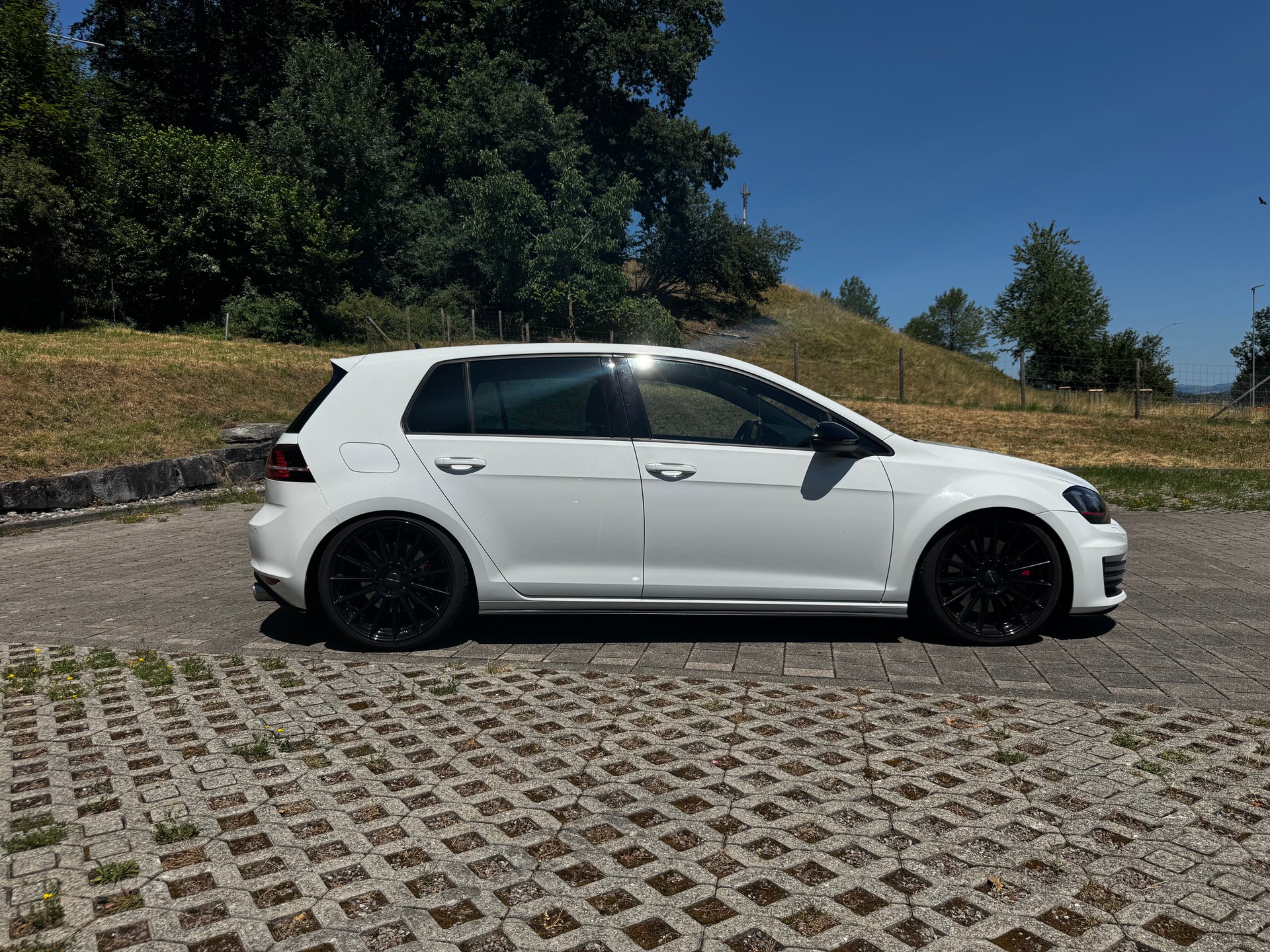 VW Golf 2.0 TSI GTI Performance DSG-image-5