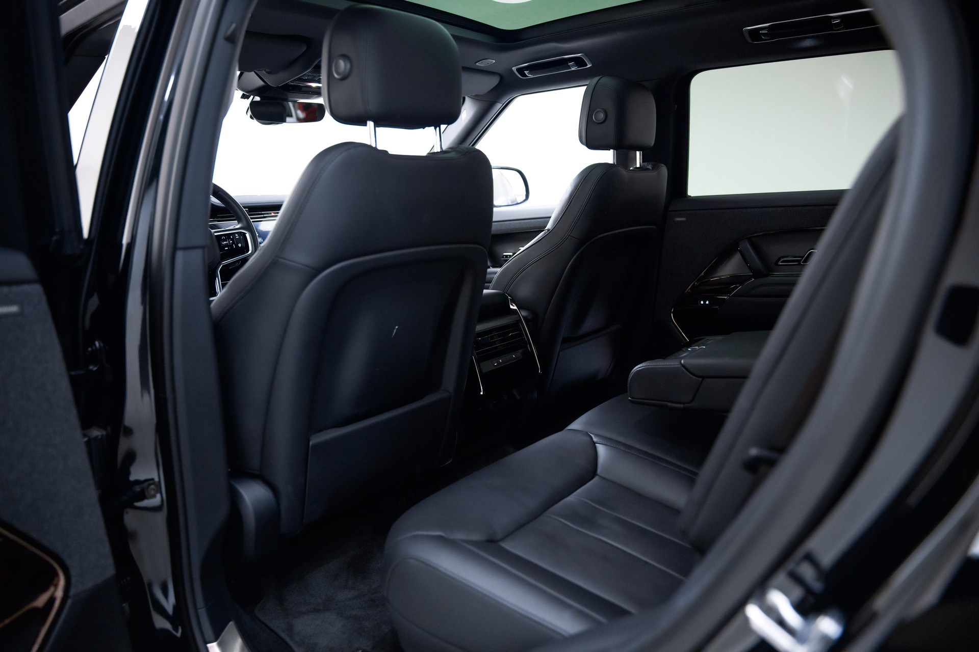 LAND ROVER Range Rover Sport D250 3.0 TD6 MHEV Dynamic SE Automatic-image-23