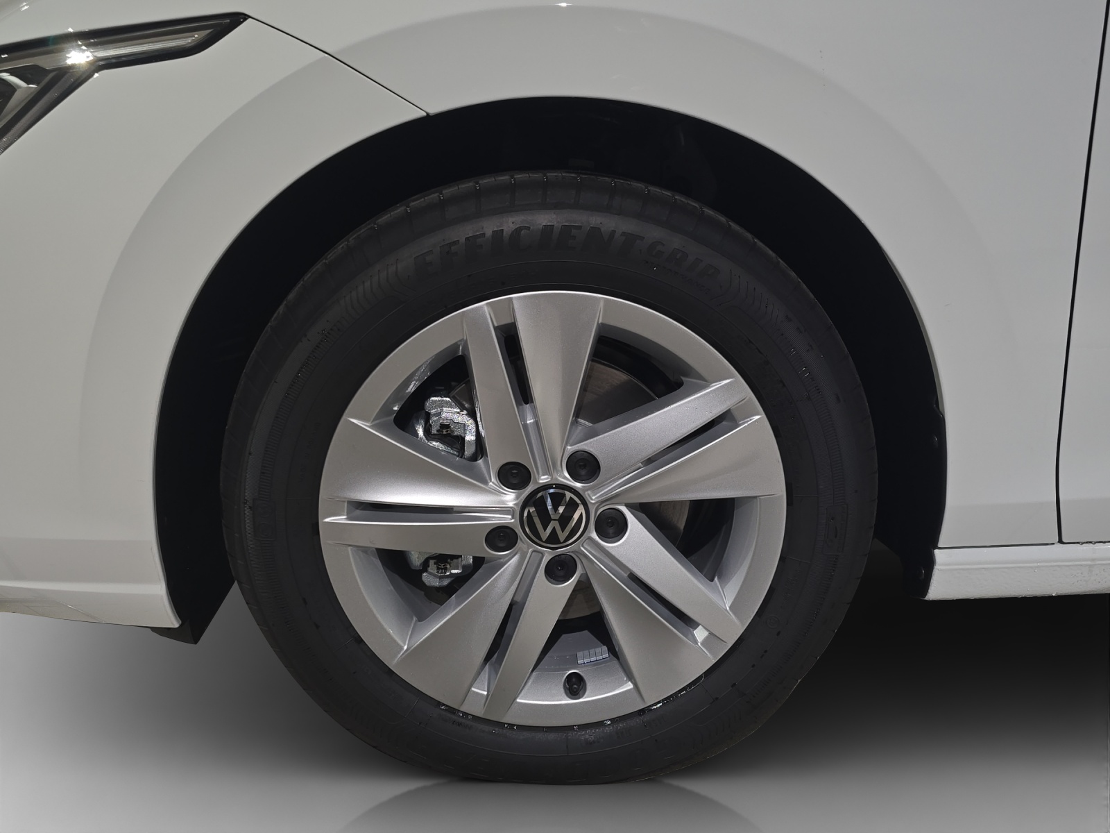 VW Golf 1.5 e TSI mHEV Value DSG-image-15