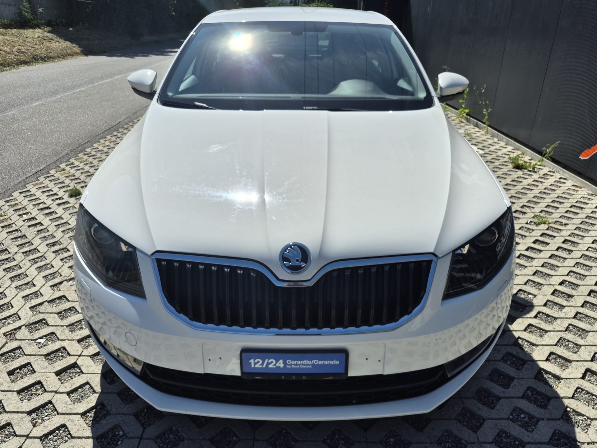 SKODA Octavia 1.4 TSI Ambition DSG-image-0