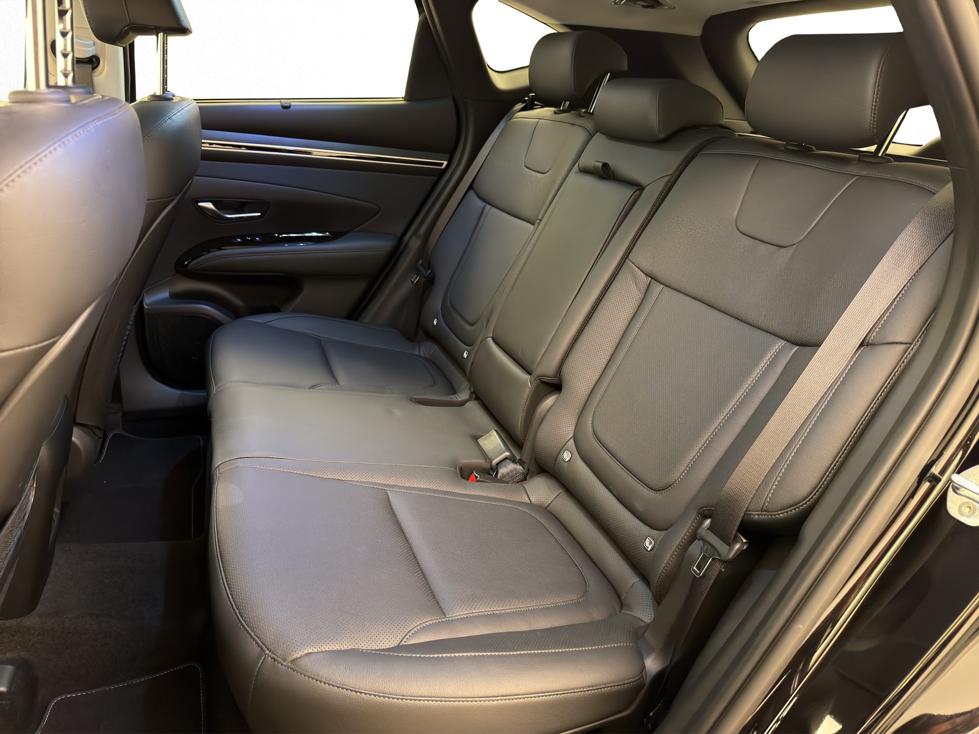 HYUNDAI Tucson 1.6 T-GDi HEV Vertex 4x4-image-11