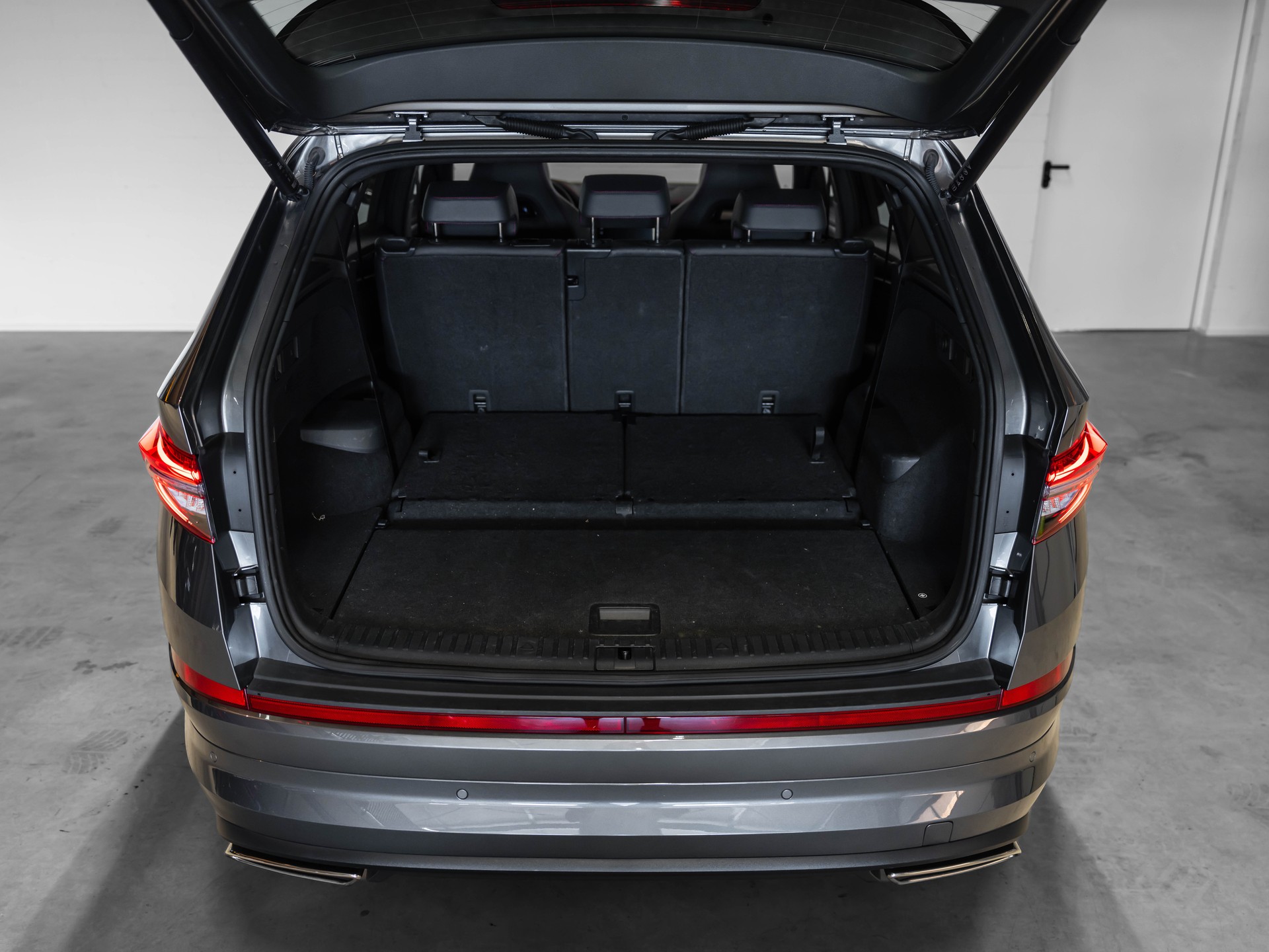 SKODA Kodiaq 2.0 TSI 4x4 RS-image-56