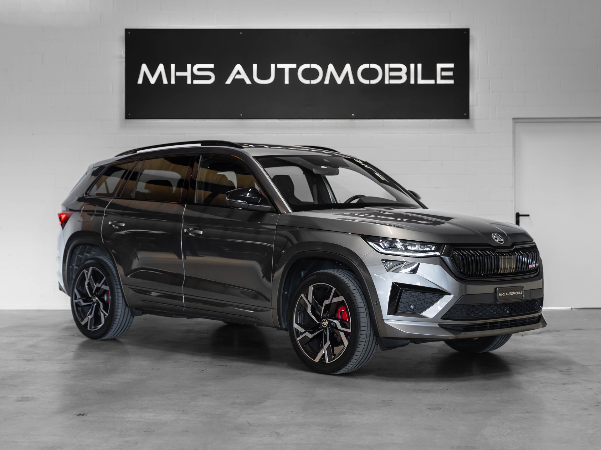 SKODA Kodiaq 2.0 TSI 4x4 RS-image-4