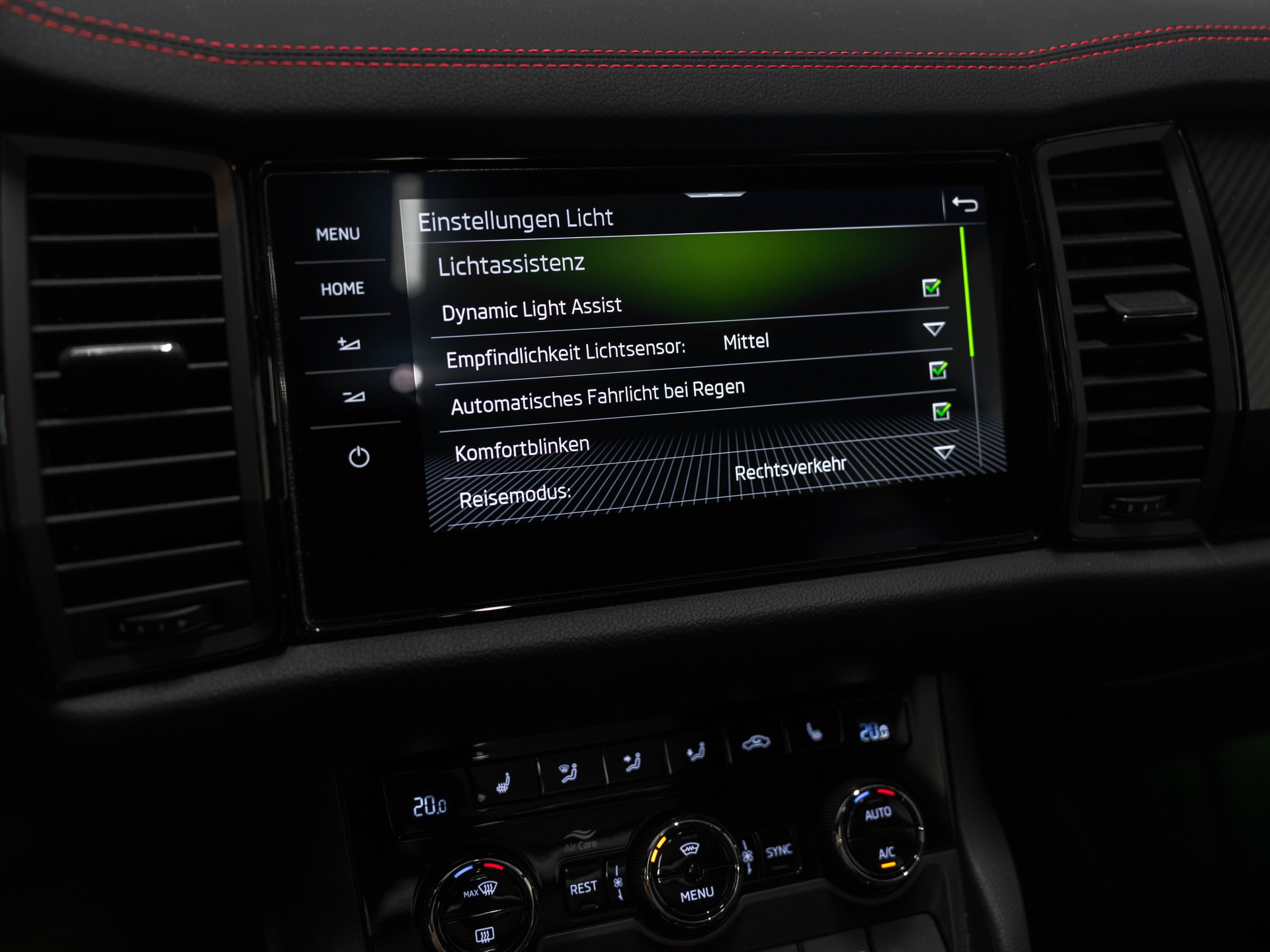SKODA Kodiaq 2.0 TSI 4x4 RS-image-48
