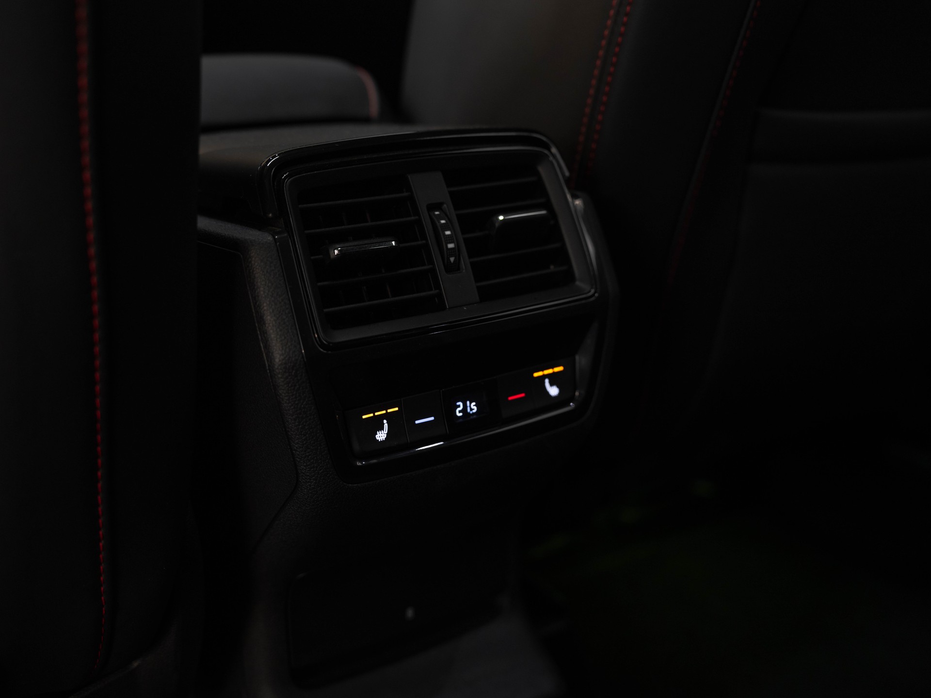 SKODA Kodiaq 2.0 TSI 4x4 RS-image-34